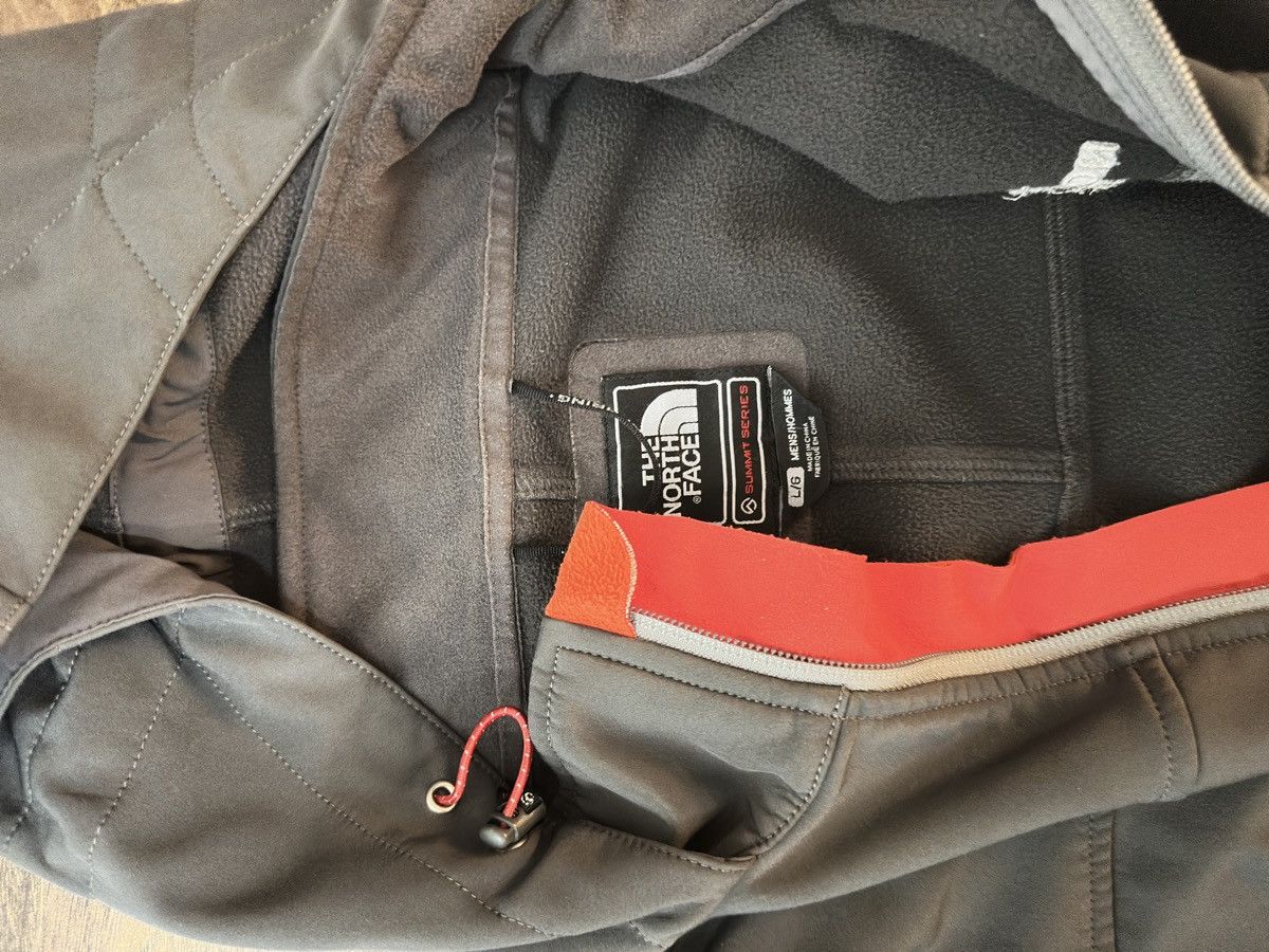 The North Face The North Face jacket Summit series Size L Size US L / EU 52-54 / 3 - 3 Thumbnail
