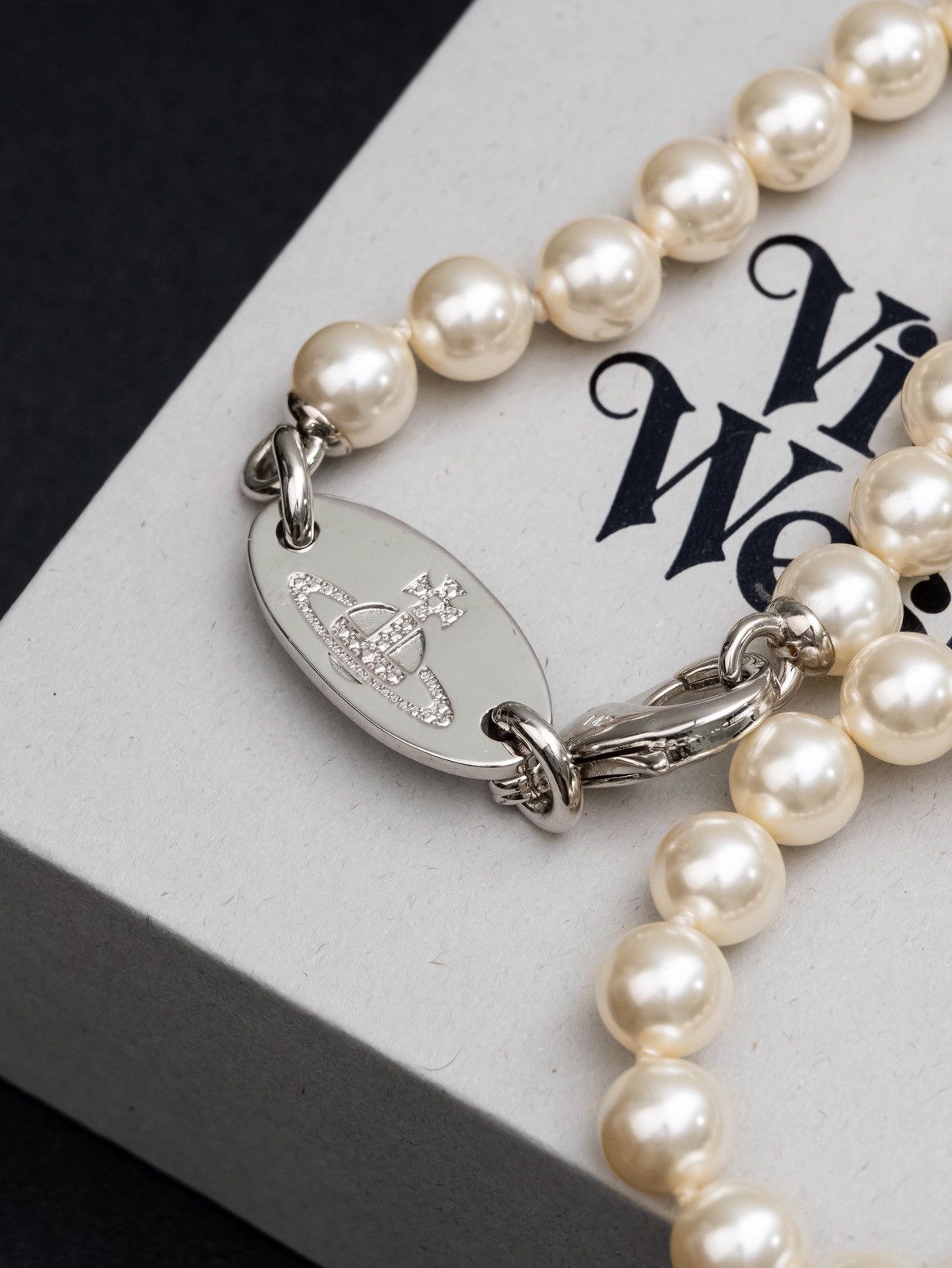 Vivienne Westwood Vivienne Westwood MAN Stuart Faux Pearl Necklace Size ONE SIZE - 3 Thumbnail