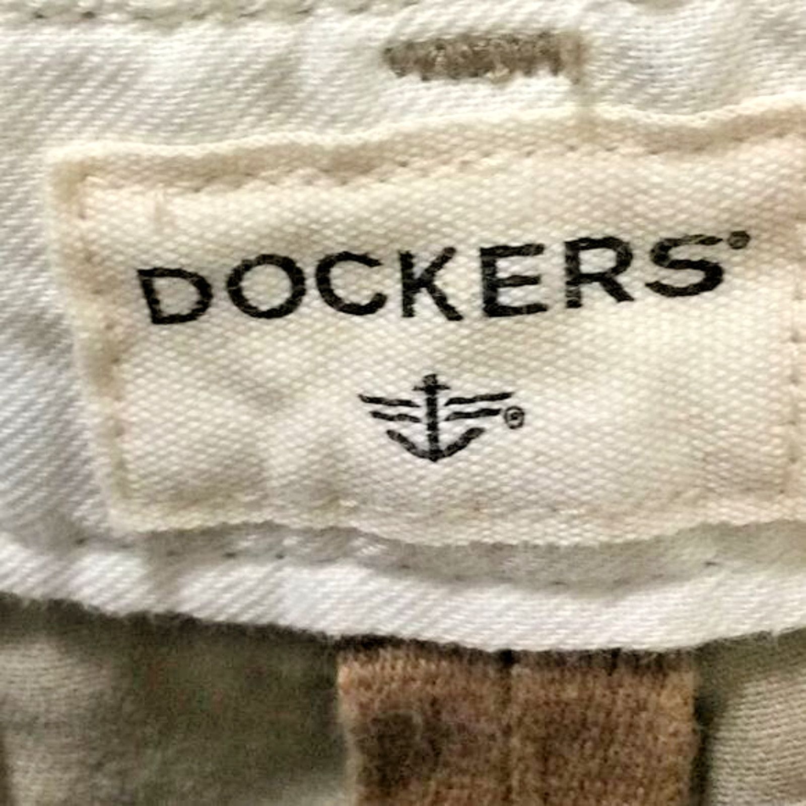 Dockers Dockers Men’s Shorts Fabric-100% Cotton Color-Tan Size-32 Size US 32 / EU 48 - 6 Thumbnail