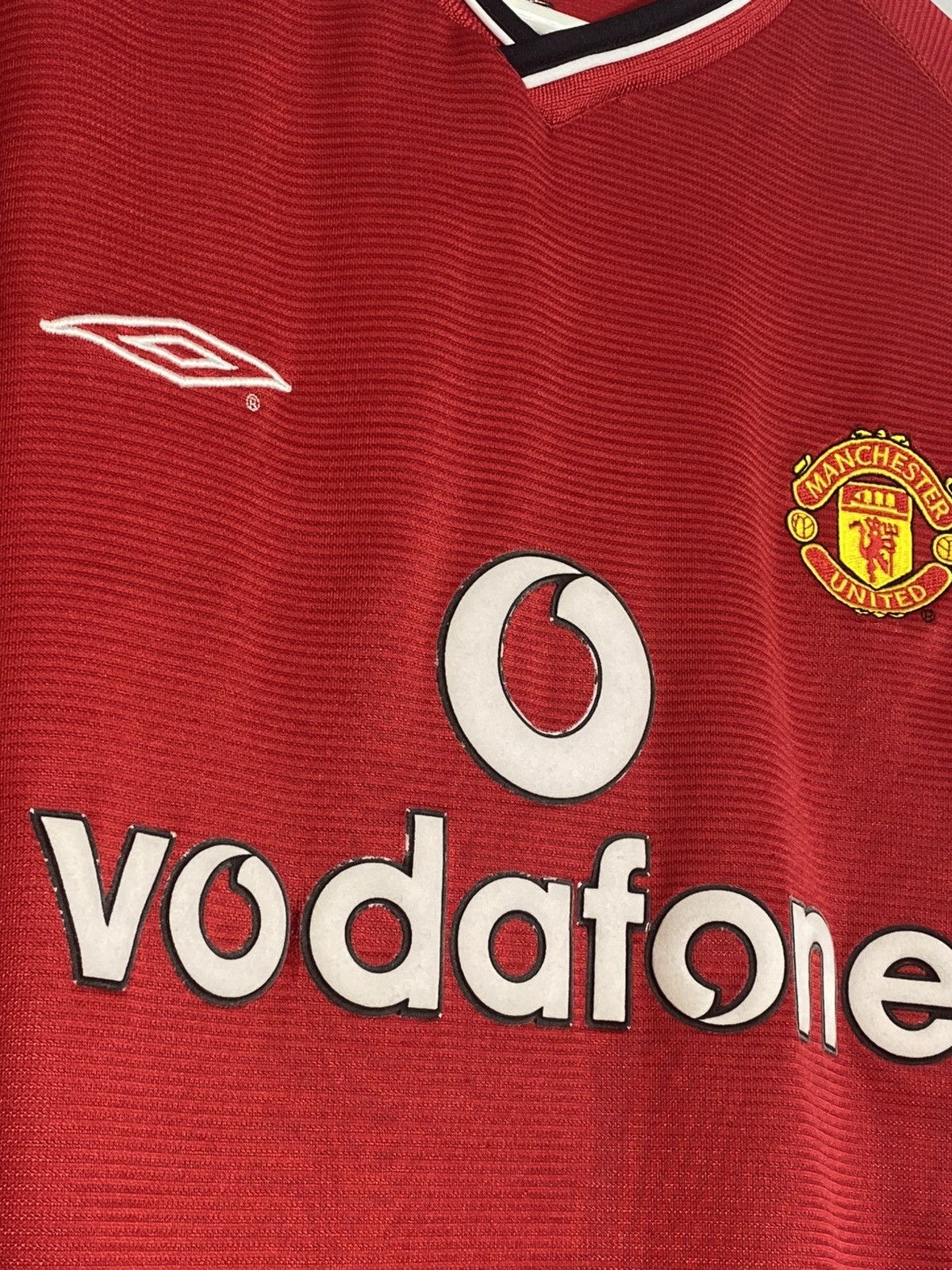 Umbro Vintage Umbro Manchester United Vodafone Retro Shirt Size US M / EU 48-50 / 2 - 5 Thumbnail