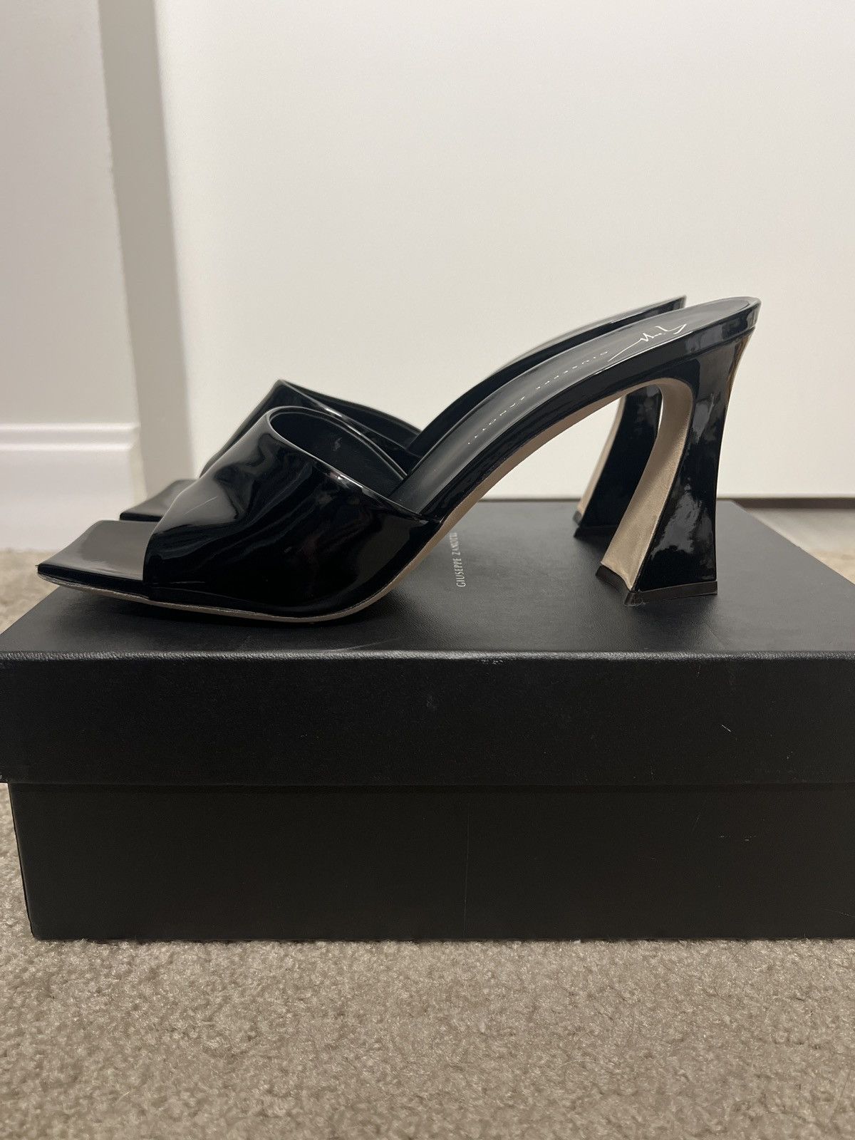 Giuseppe Zanotti Giuseppe Zanotti Heels Size US 9 / IT 39 - 2 Thumbnail