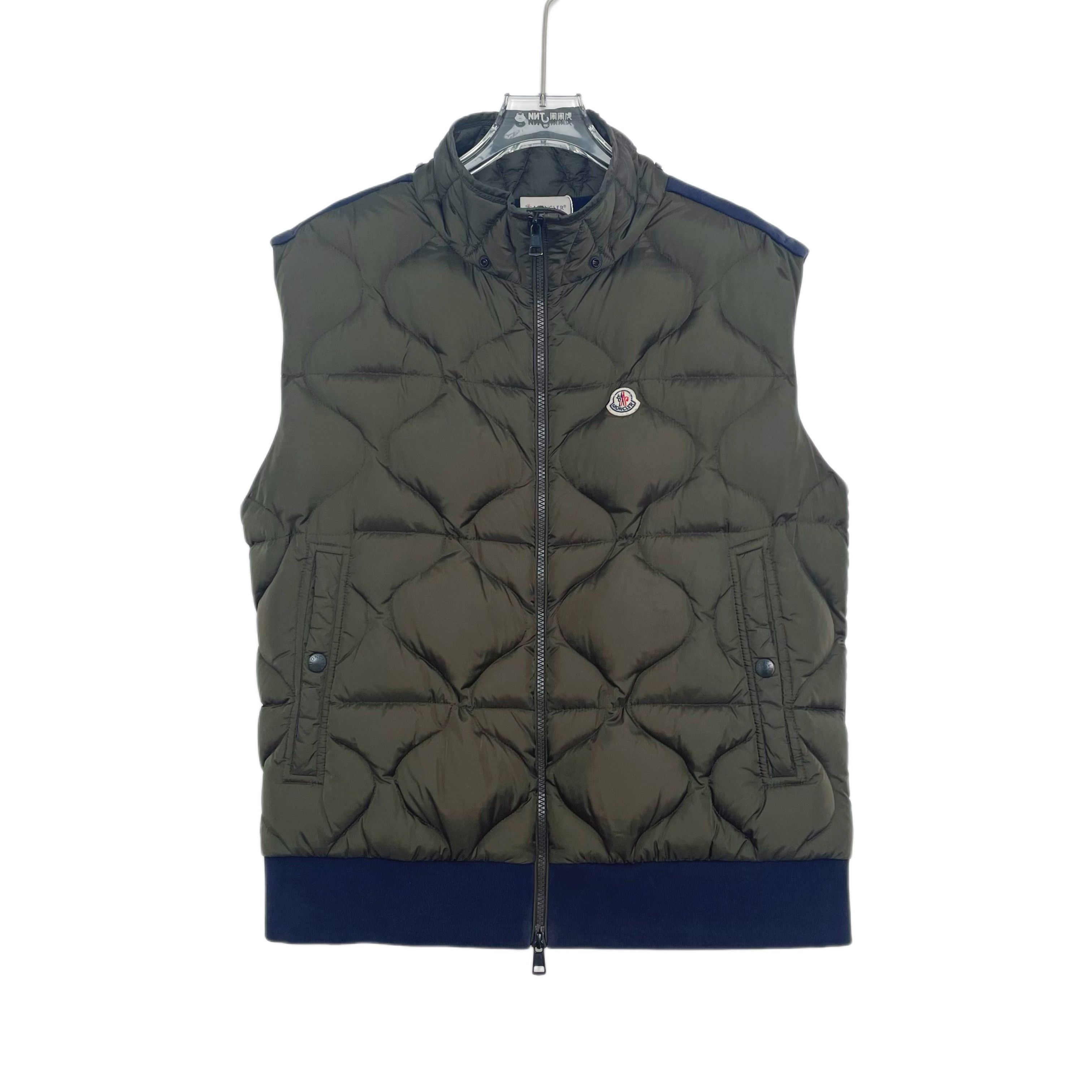 Moncler Moncler Maglia Down Vest Dark Green (L) Size US L / EU 52-54 / 3 - 1 Thumbnail