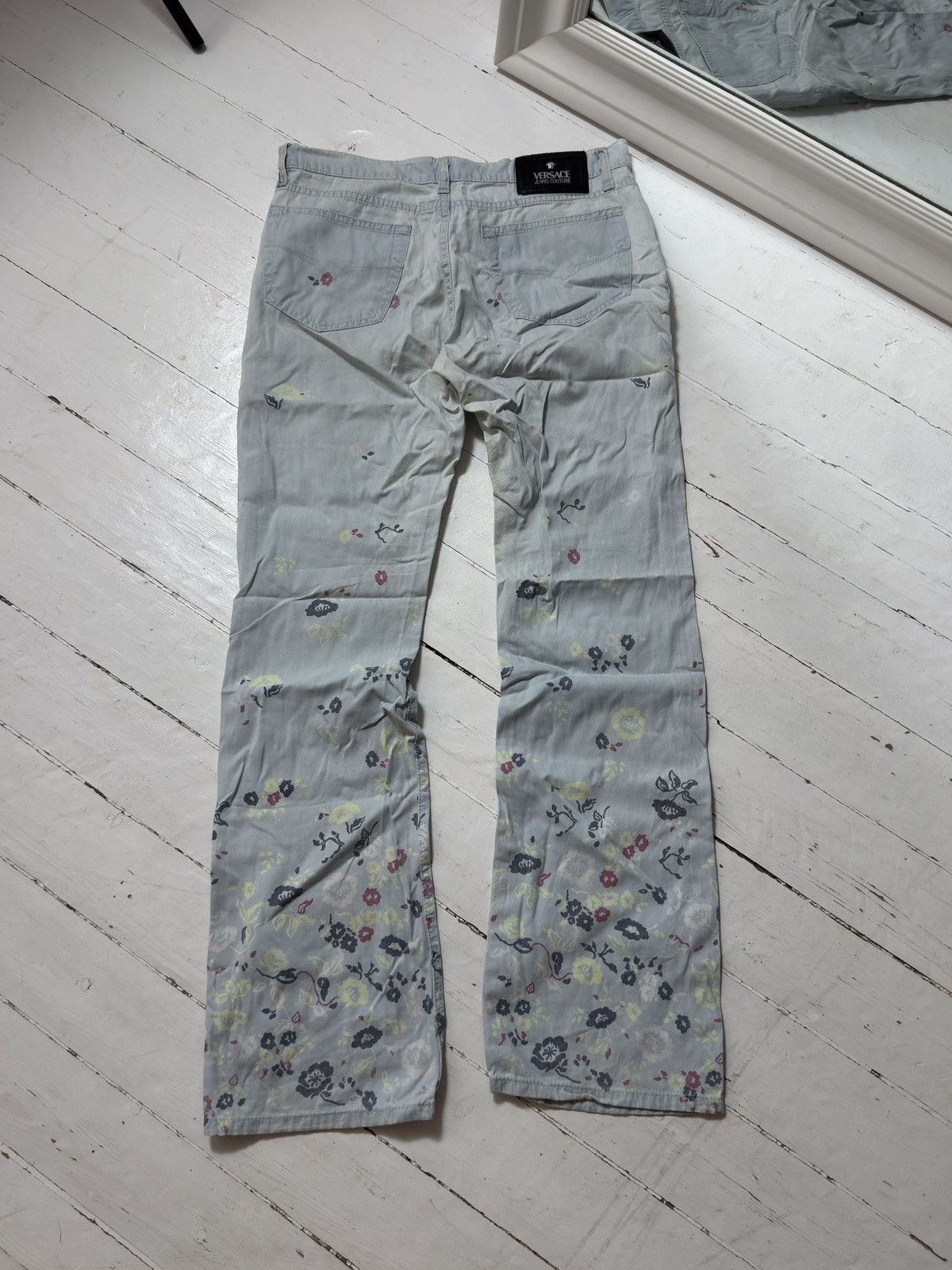 Versace VINTAGE VERSACE 2000s PRINTED FLOWERS PANTS Size 30" / US 8 / IT 44 - 15 Thumbnail