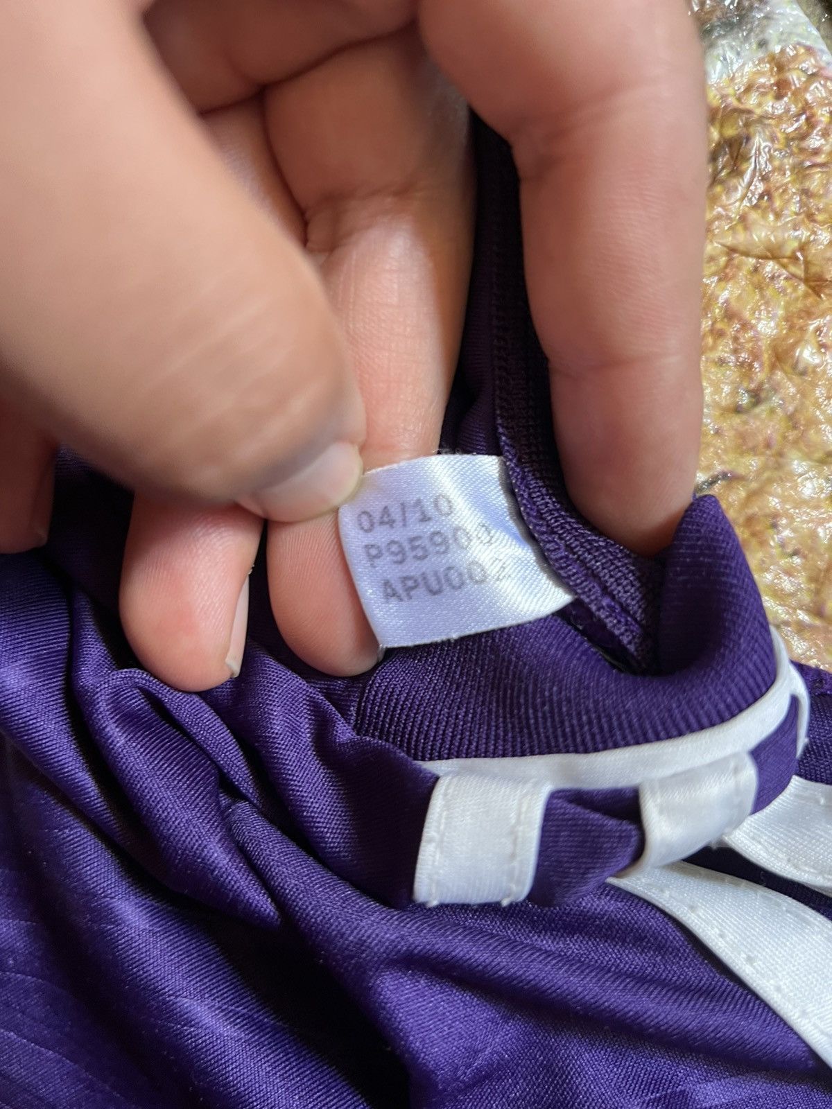 Adidas Adidas Real Madrid Third 2010 2011 Purple Jersey Size US M / EU 48-50 / 2 - 7 Thumbnail