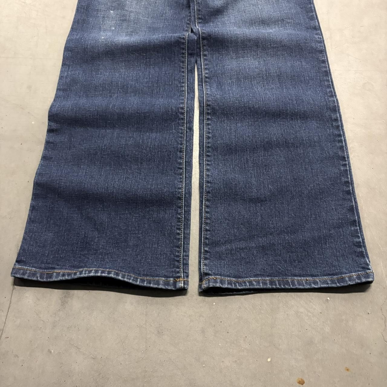 Old Navy Crazy Vintage Y2K/2000s Baggy Old Navy Flare Bootcut Dark Wash Denim Jeans! Size US 36 / EU 52 - 2 Thumbnail