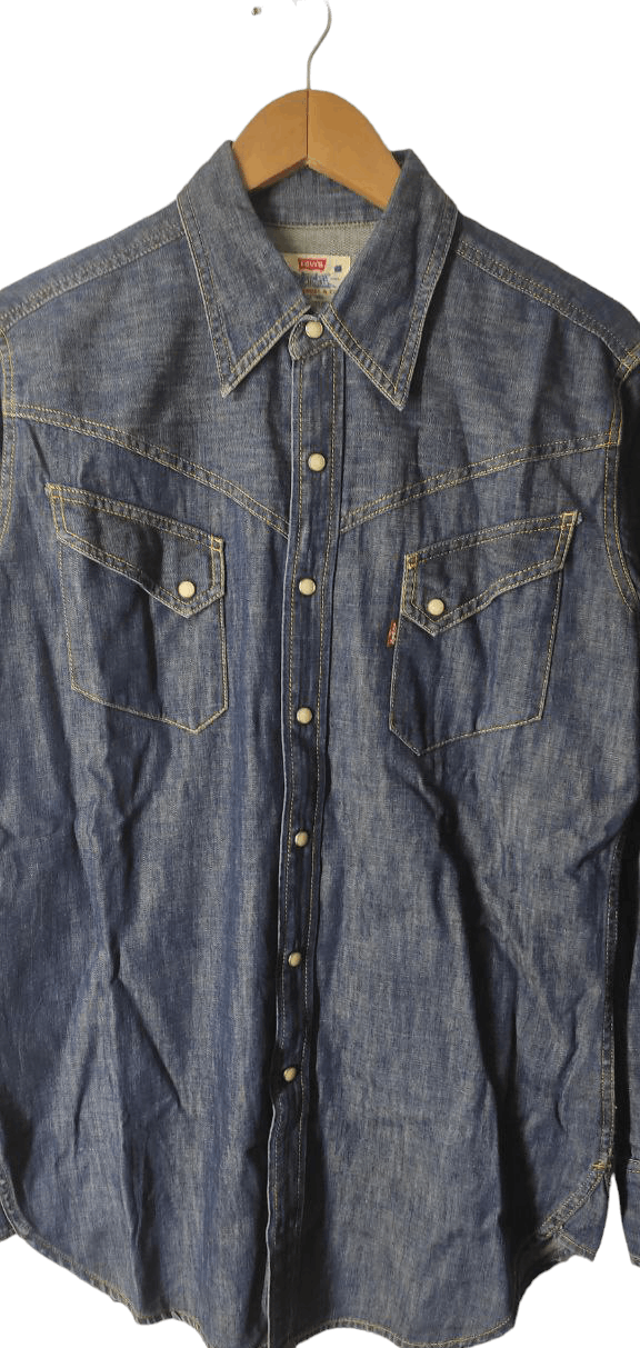 Levi's VINTAGE LEVIS 90S CHAMBRAY DENIM MADE IN HONG KONG Size US M / EU 48-50 / 2 - 2 Thumbnail