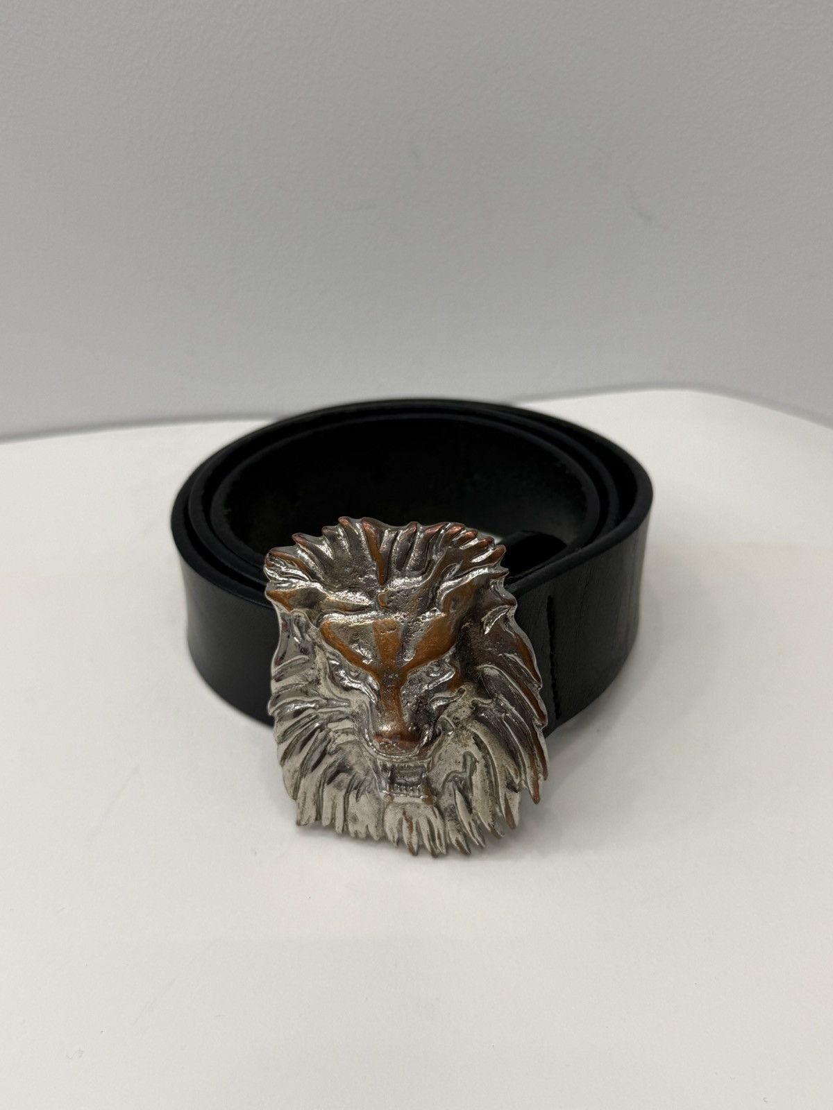 Versus Versace Versus Versace Lion Head Buckle Leather Belt Size 30 - 1 Thumbnail