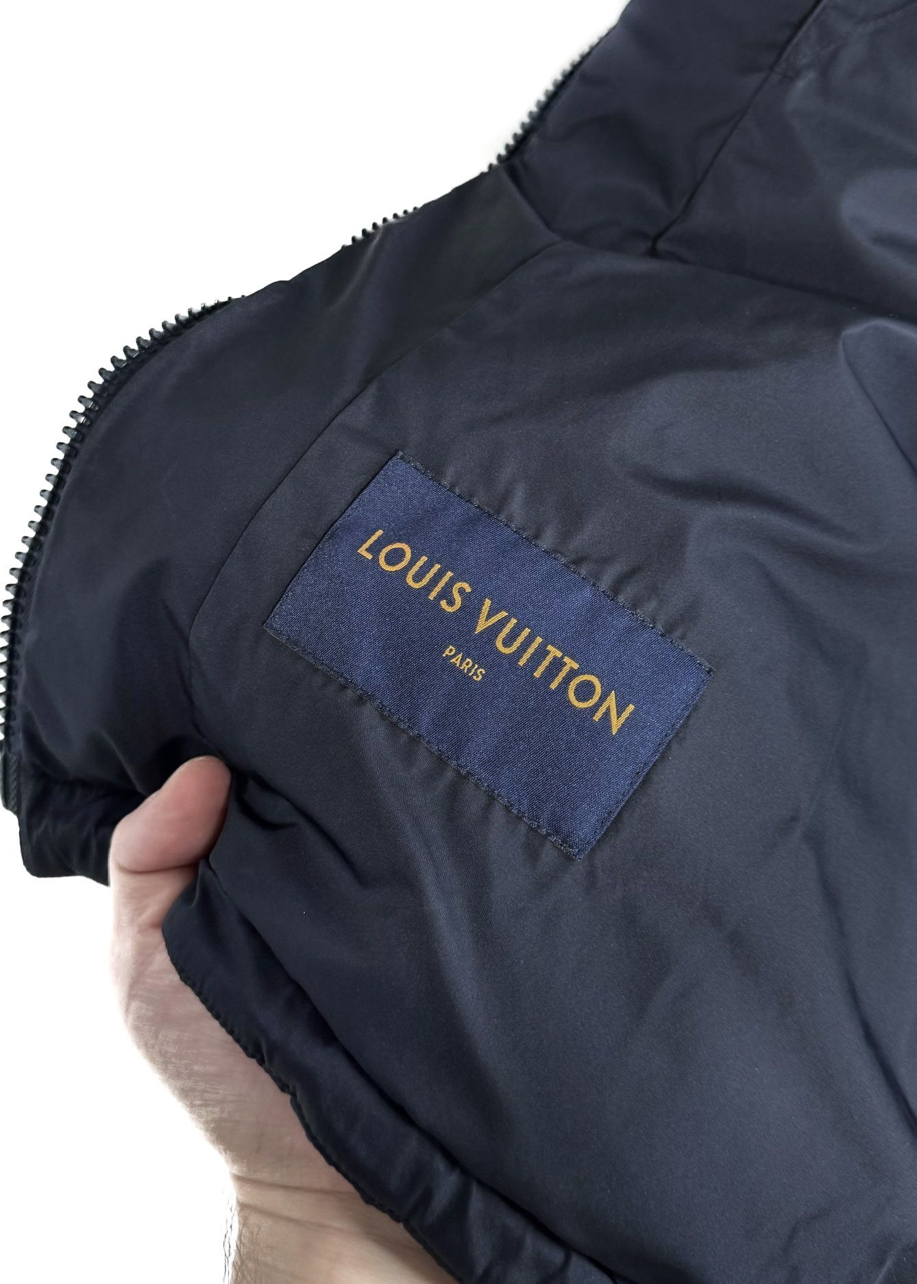 Louis Vuitton Louis Vuitton Navy Quilted Flowers LV Monogram Blouson Size US XL / EU 56 / 4 - 8 Thumbnail