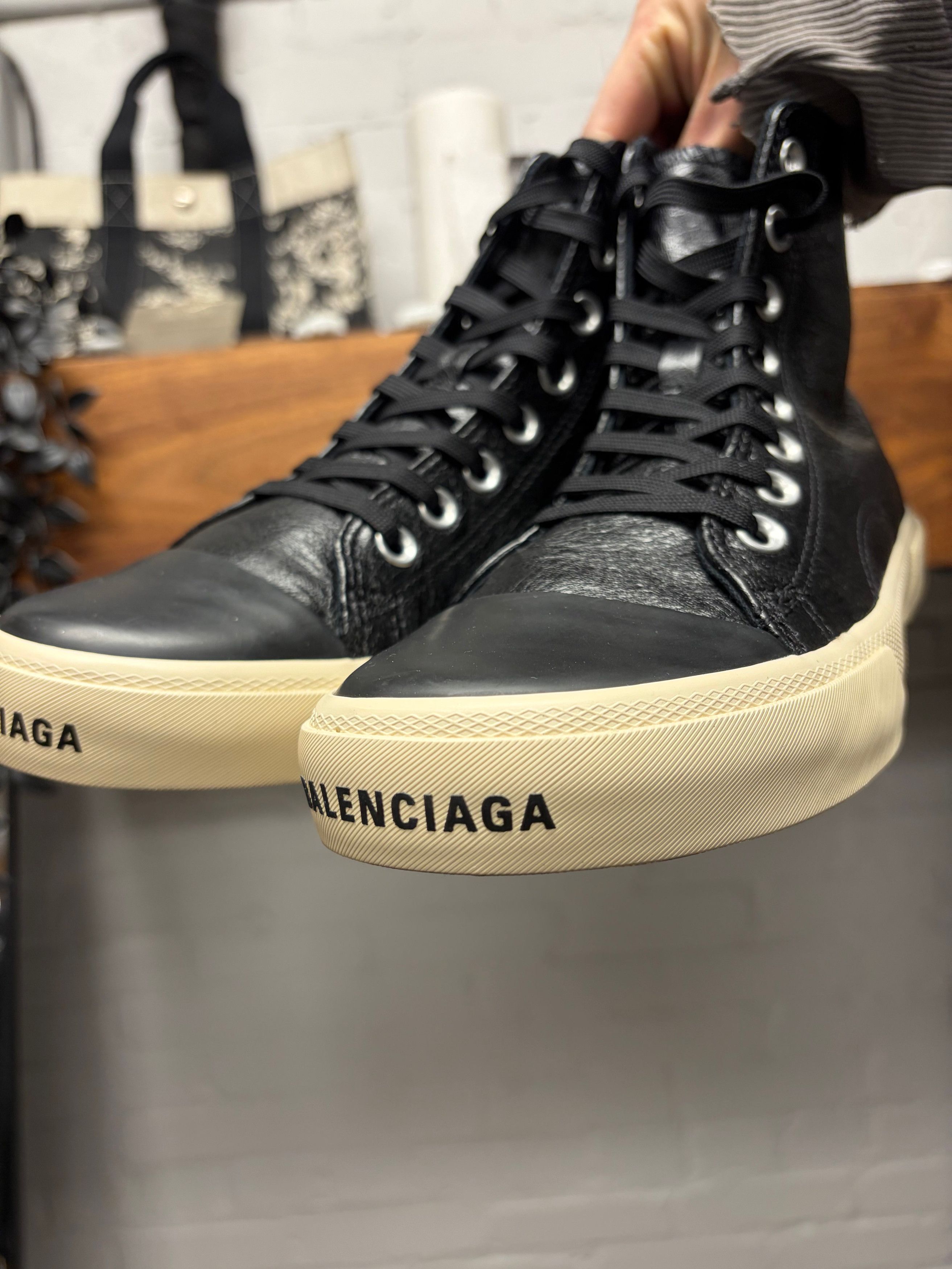 Balenciaga Balenciaga ‘Paris’ Black Leather High Top Sneakers Size US 6 / EU 39 - 2 Thumbnail