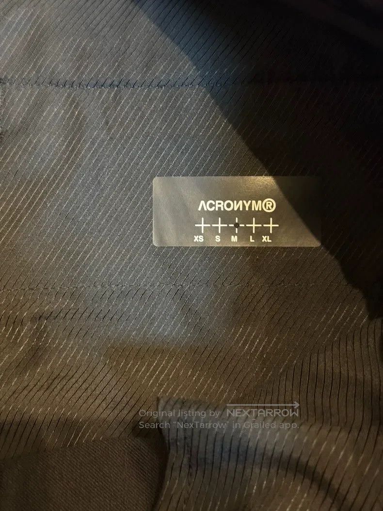 Acronym Acronym size M pantskirt Size US 34 / EU 50 - 4 Thumbnail