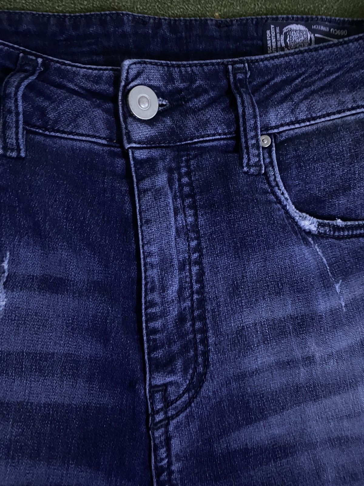 Diesel 🔥RARE🔥🔥DIESEL Slim Fit Distressed Denim Jeans Size US 27 - 10 Thumbnail