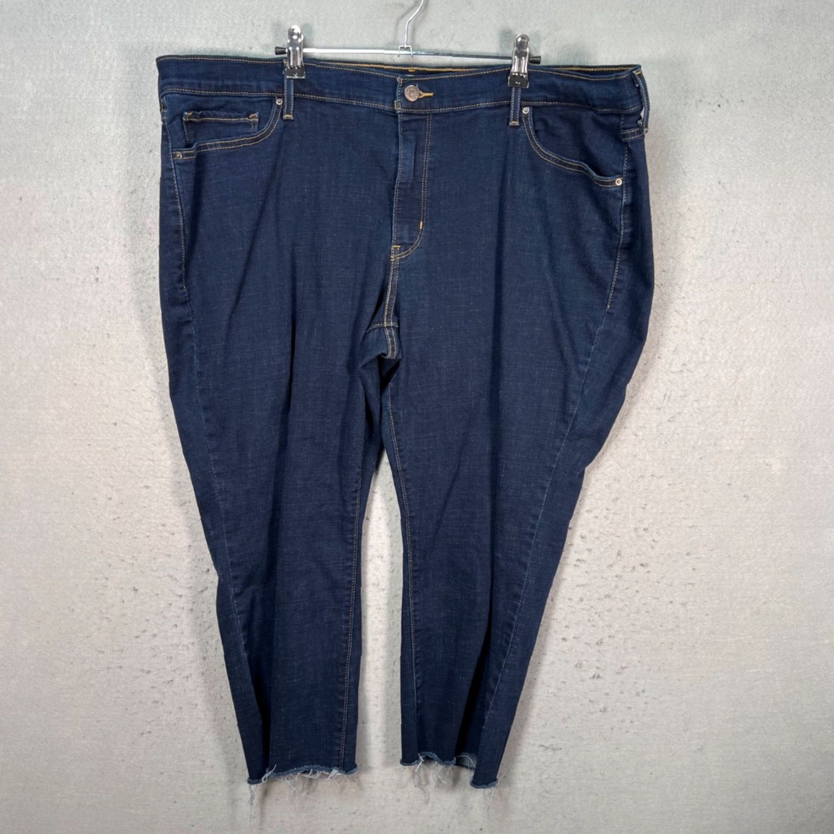 Levi's Levis Womens Jeans Classic Denim Straight 24W Blue 5-Pocket Stretch Vintage No Girls Womens Size 42" / US 20 - 2 Thumbnail