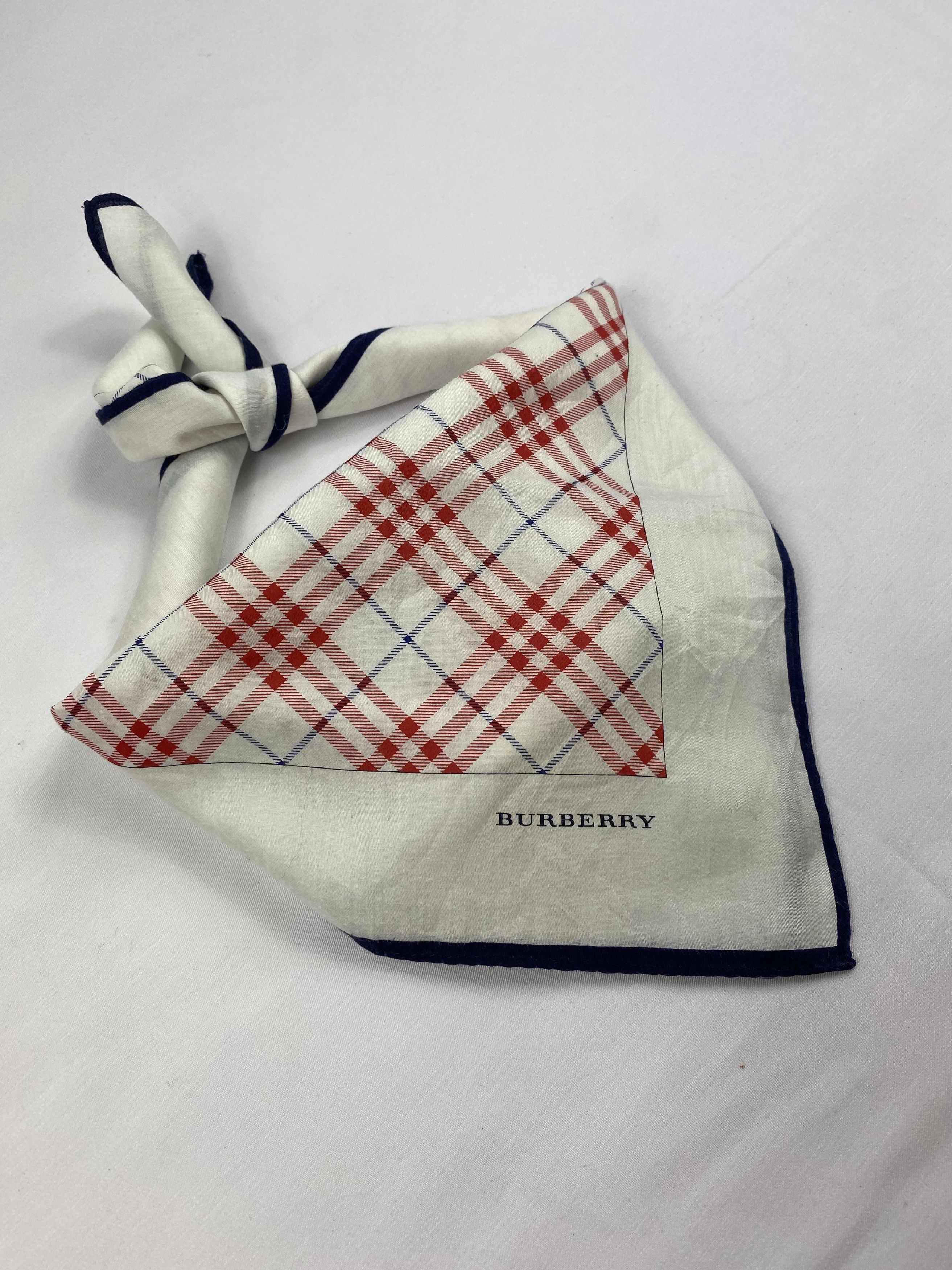 Burberry Burberry Handkerchief / Bandana / Neckerchief Size ONE SIZE - 2 Thumbnail