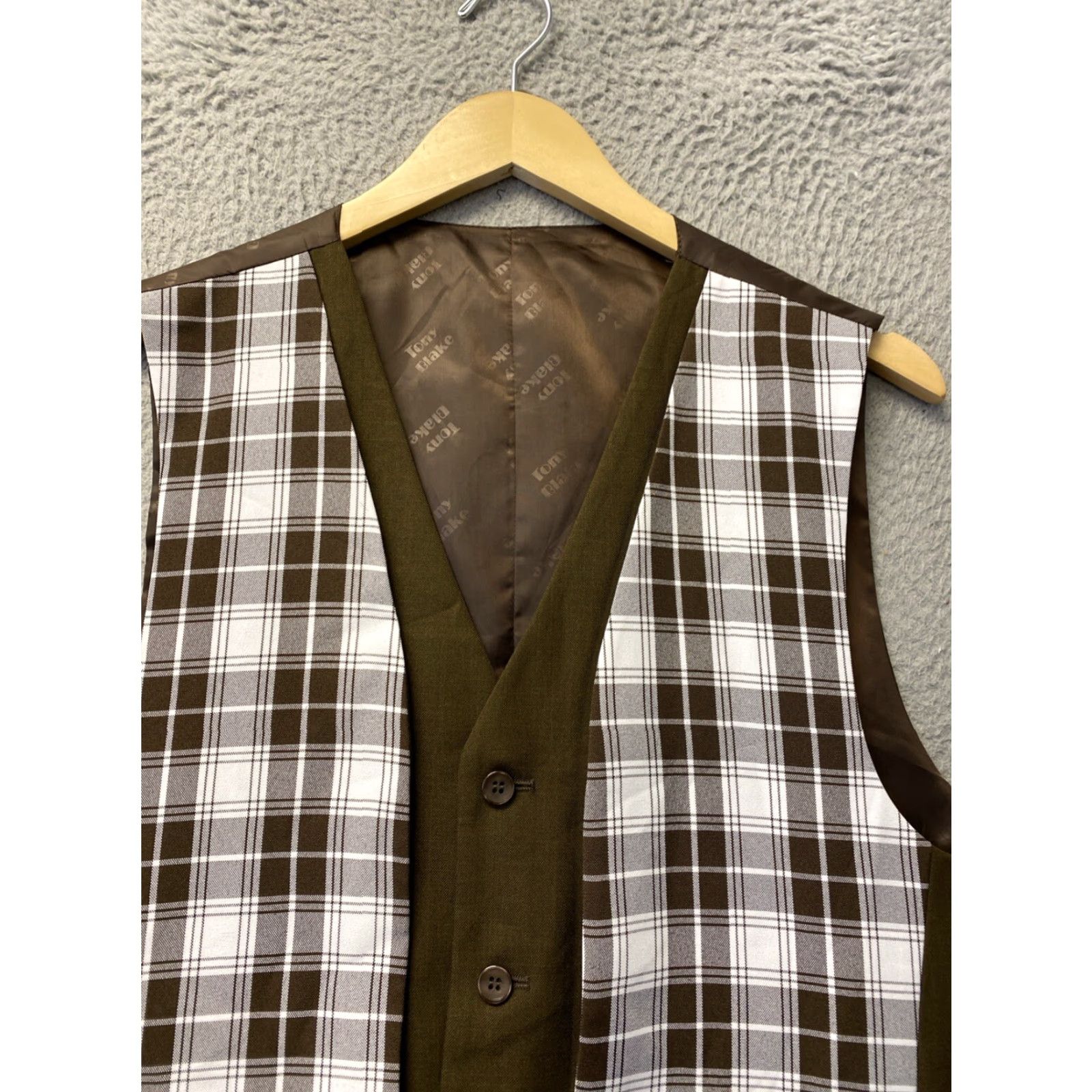 Vintage Tony Blake Brown Men's Casual Dress Vest 43 Waistcoat Suit Tuxedo 126-57 / 12657 Plaid Polyester Slim Regular Coat Waistcoat Vest Size US XS / EU 42 / 0 - 3 Thumbnail