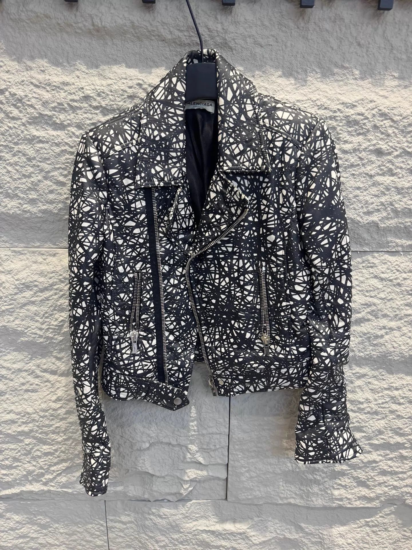 Balenciaga Balenciaga Classic Biker Jacket Women's 38 Near Mint Size XS / US 0-2 / IT 36-38 - 1 Thumbnail