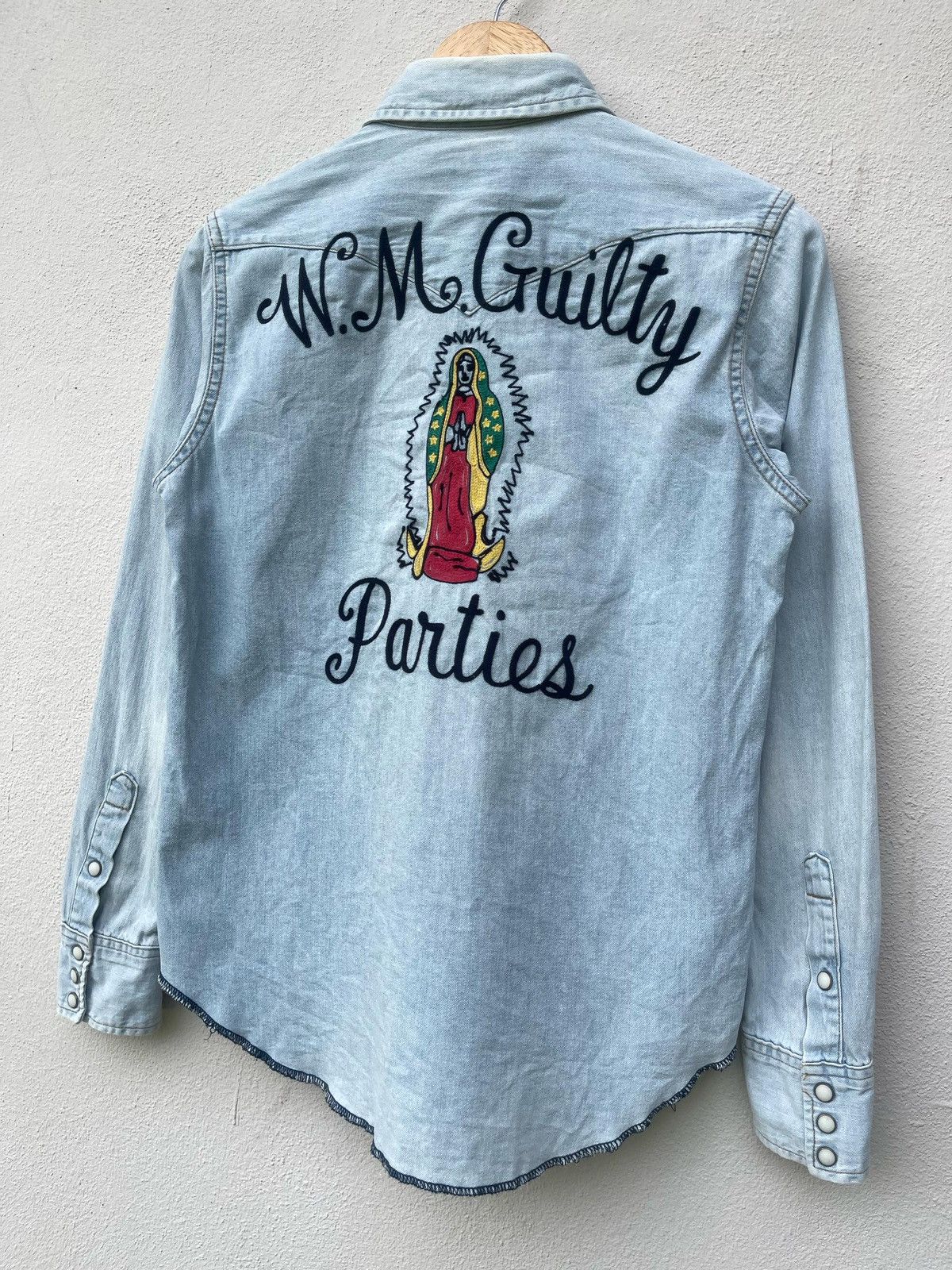 Designer × Japanese Brand × Wacko Maria Wacko Maria Guilty Parties Wash Denim Western Shirt Size US S / EU 44-46 / 1 - 9 Thumbnail