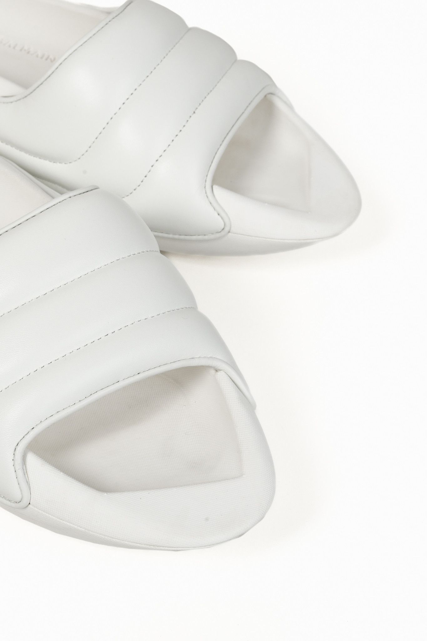 Balmain Balmain YN1VL699LPQP0A White Leather B-It Padded Mules Size US 6.5 / IT 36.5 - 6 Thumbnail
