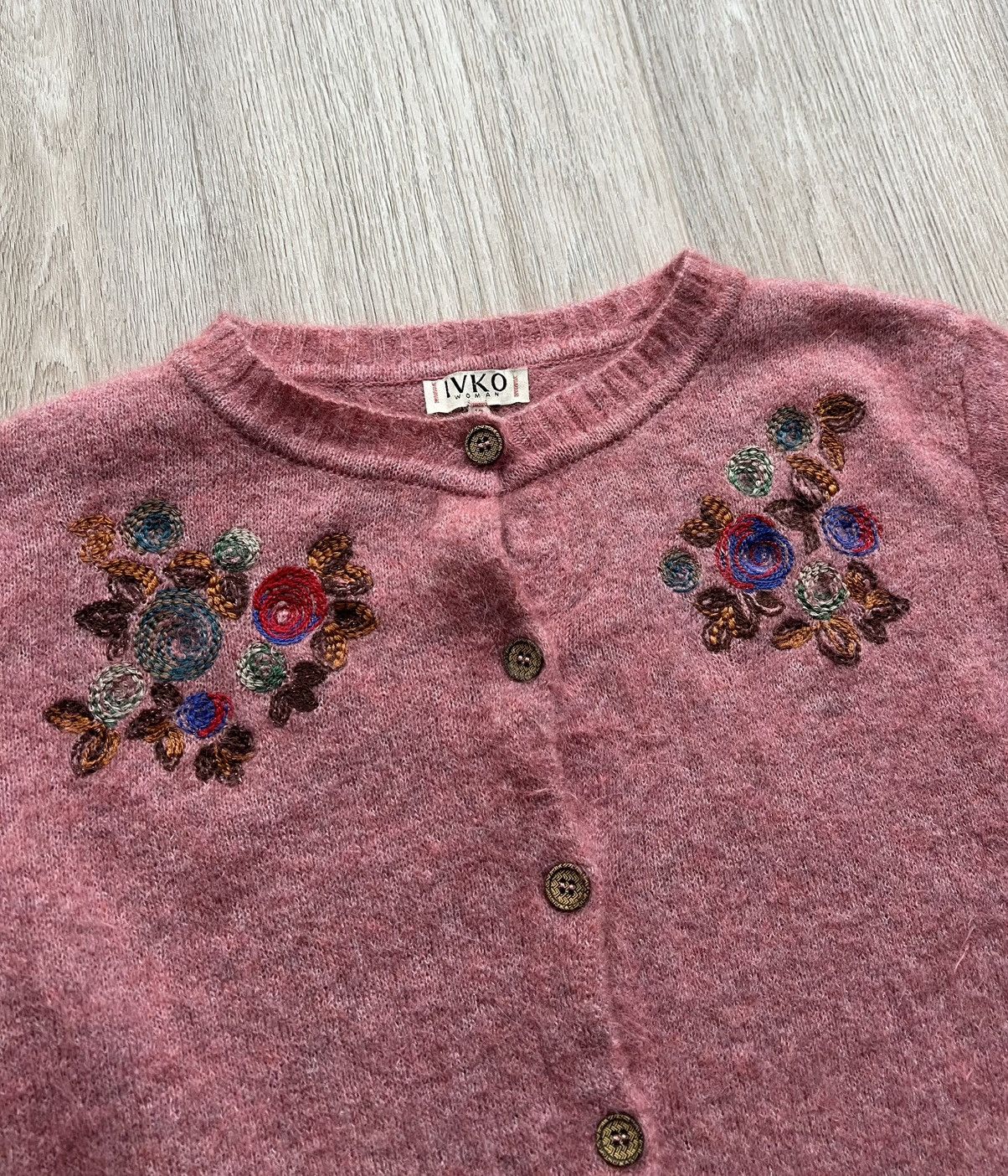 Vintage Vintage Ivko Pink Knit Cardigan Embroidered Flowers Sweater Size S / US 4 / IT 40 - 3 Thumbnail