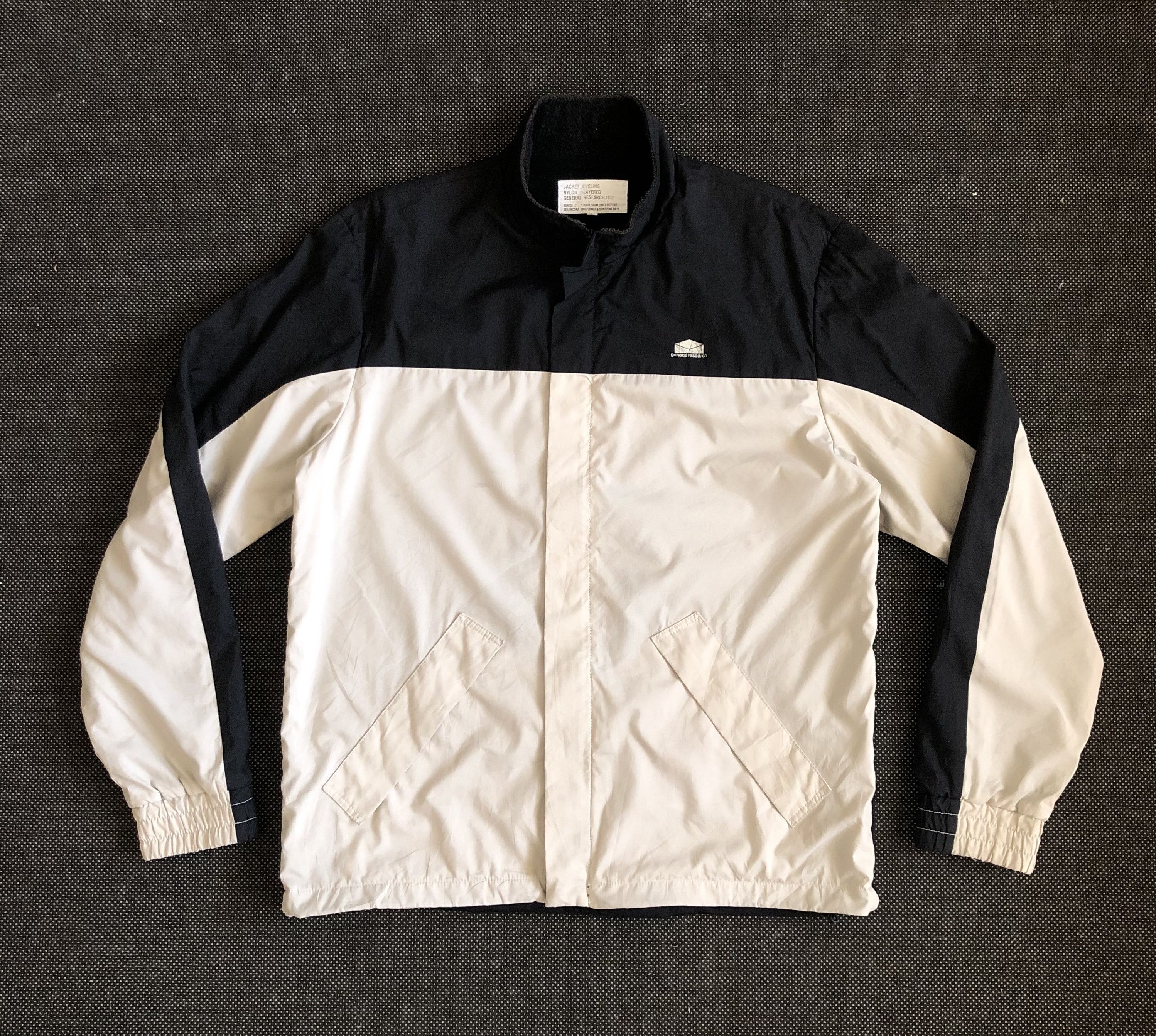 General Research RARE🔥SS2003 CYCLING 2-LAYER NYLON JACKET DISTRESS Size US L / EU 52-54 / 3 - 2 Thumbnail