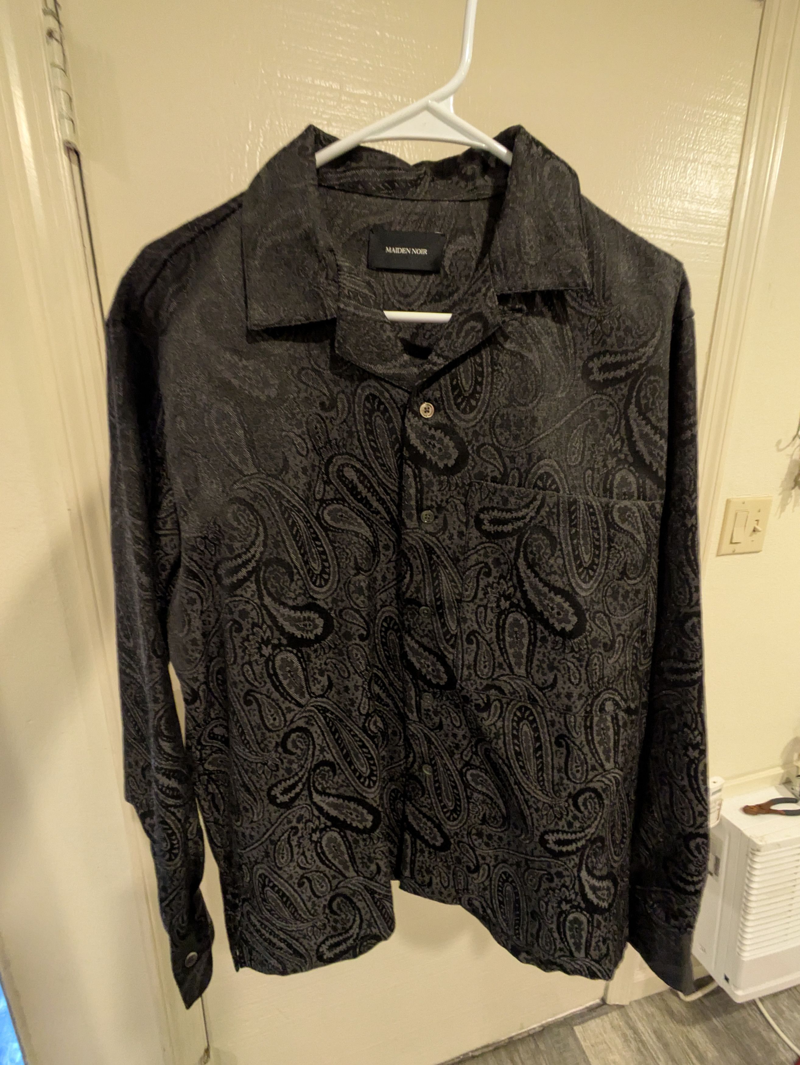 Maiden Noir Maiden noir Black long sleeve Paisley Size US M / EU 48-50 / 2 - 1 Thumbnail