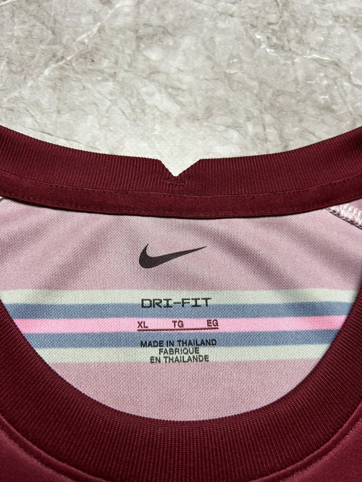 Nike Nike Liverpool FC 2020 AXA Training Jersey Size US XL / EU 56 / 4 - 4 Thumbnail