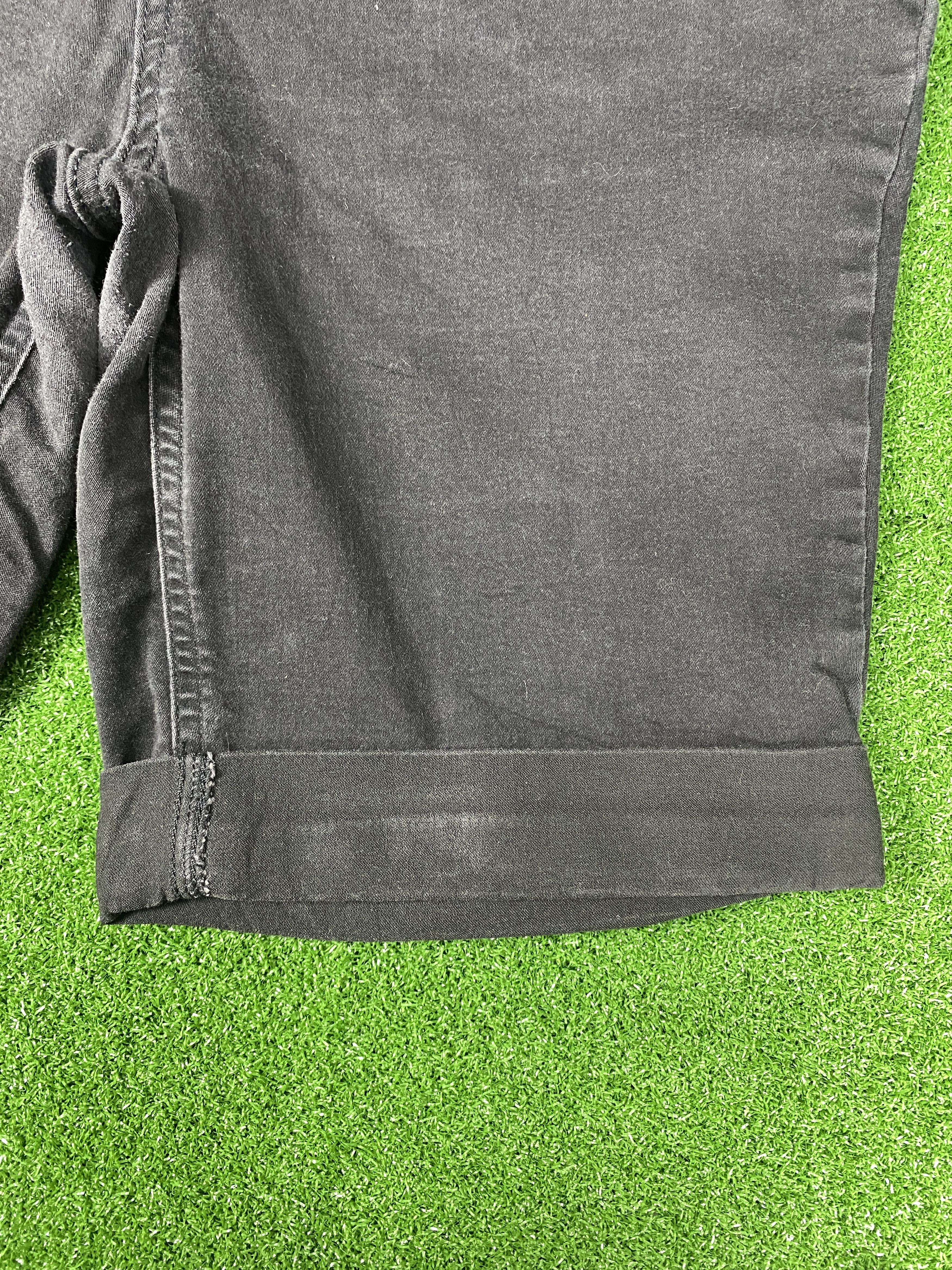 DKNY Vintage Dkny Jeans Short Black Jeans Size US 30 / EU 46 - 4 Thumbnail