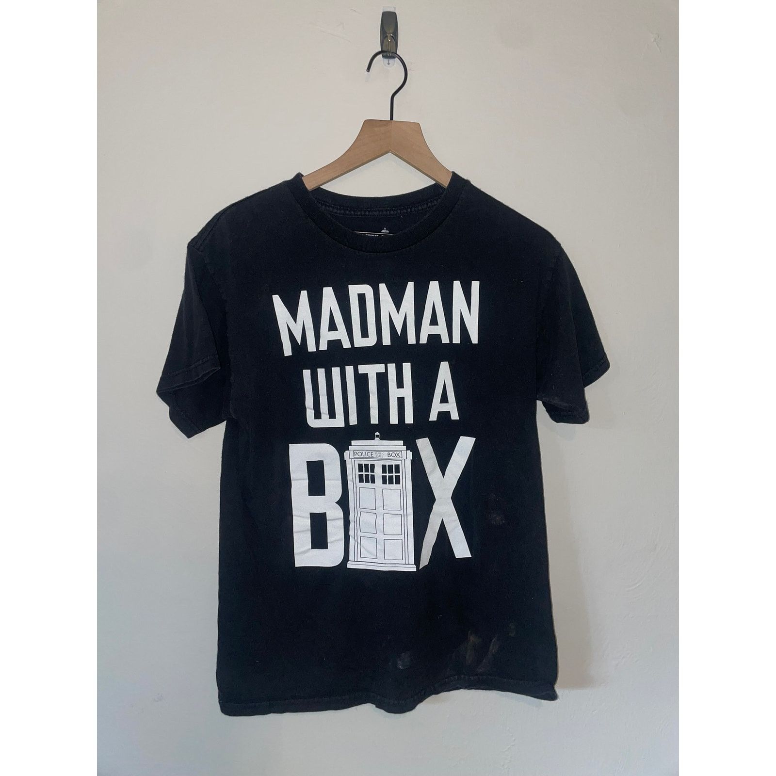 Other 2012 Doctor Who Madman With A Box Telephone TV Show Shirt M Size US M / EU 48-50 / 2 - 1 Thumbnail