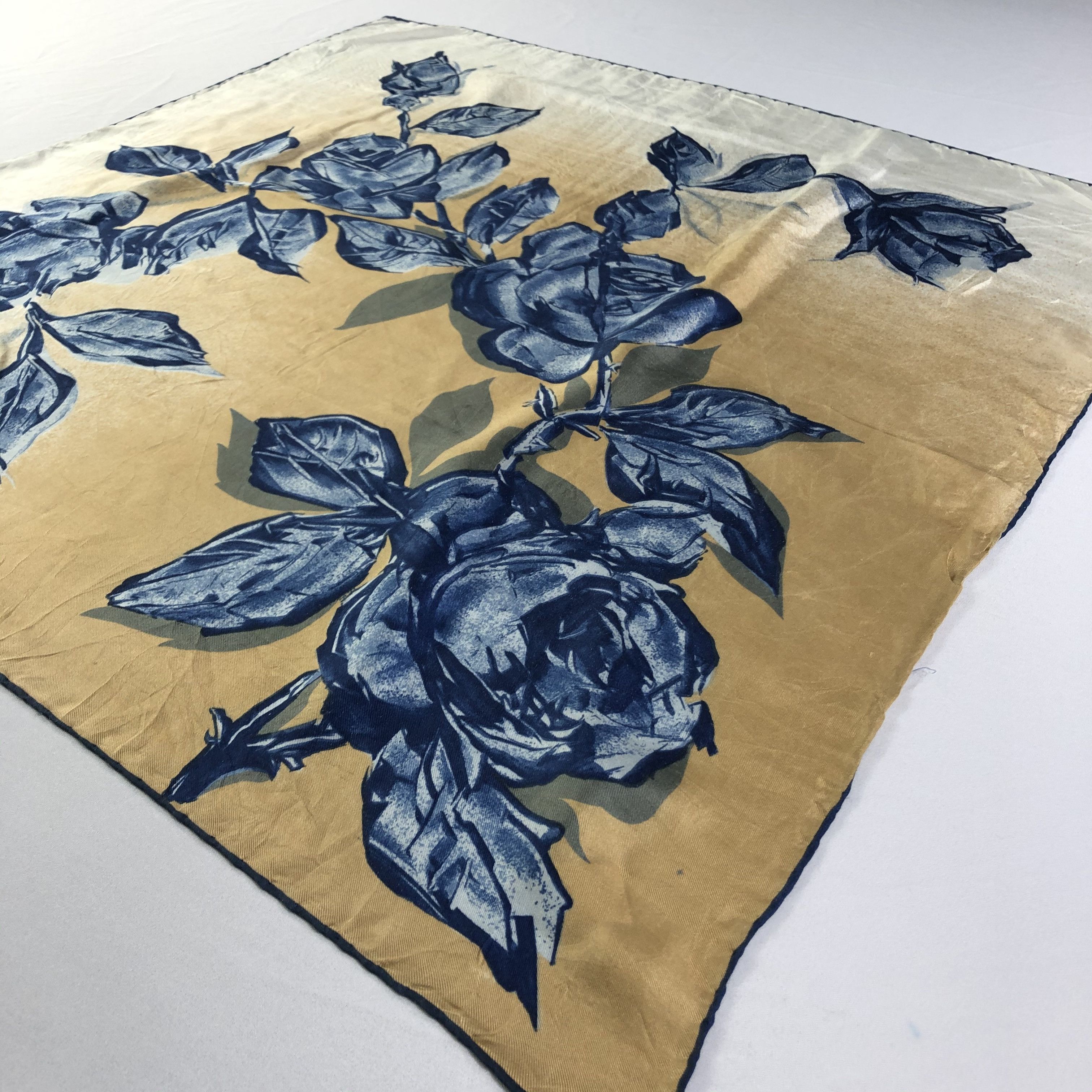 Vintage Vintage Silk Scarf Size ONE SIZE - 3 Thumbnail