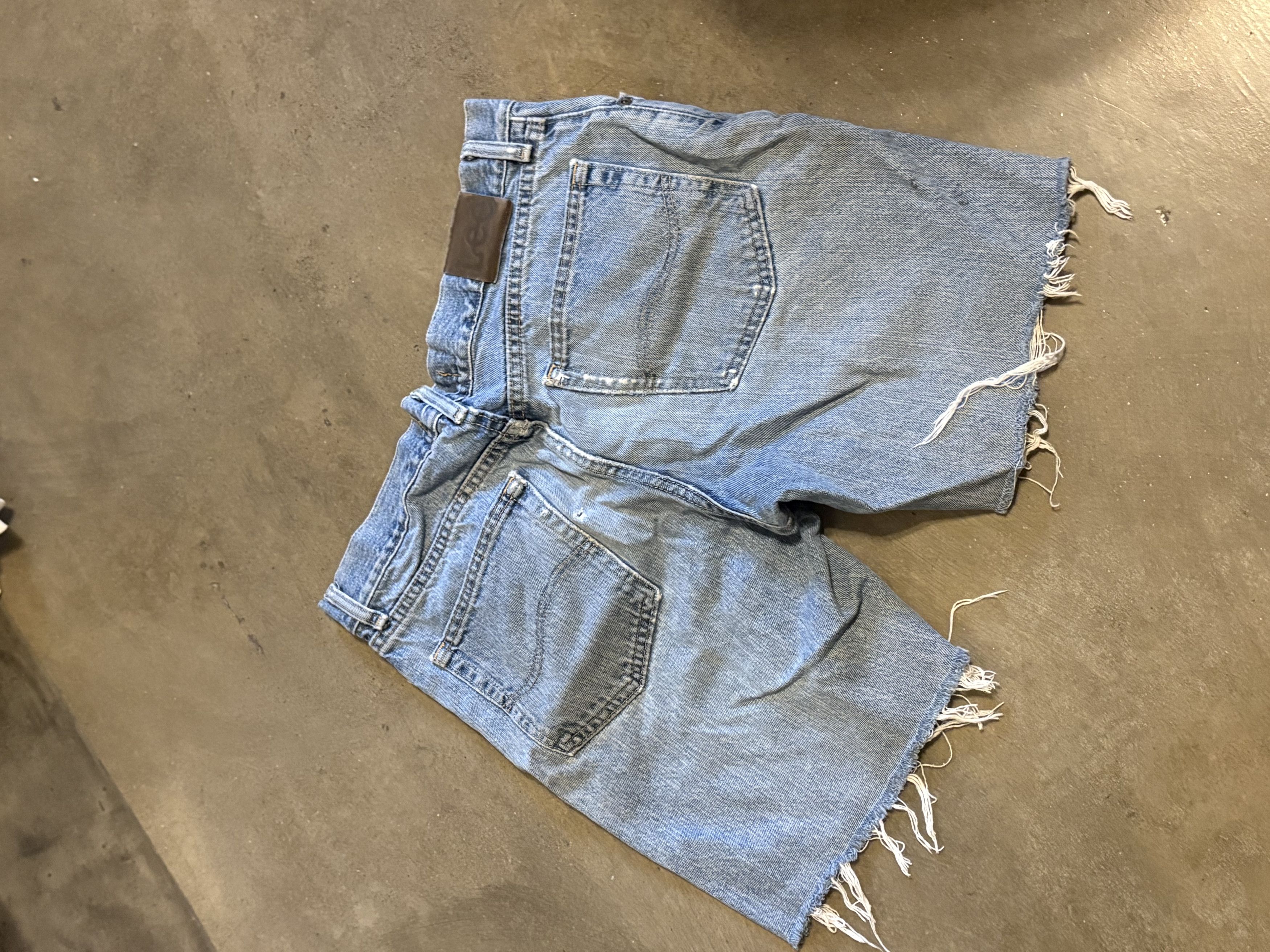 Lee Vintage Lee Regular Fit Denim Cutoff Jorts Size US 34 / EU 50 - 4 Thumbnail