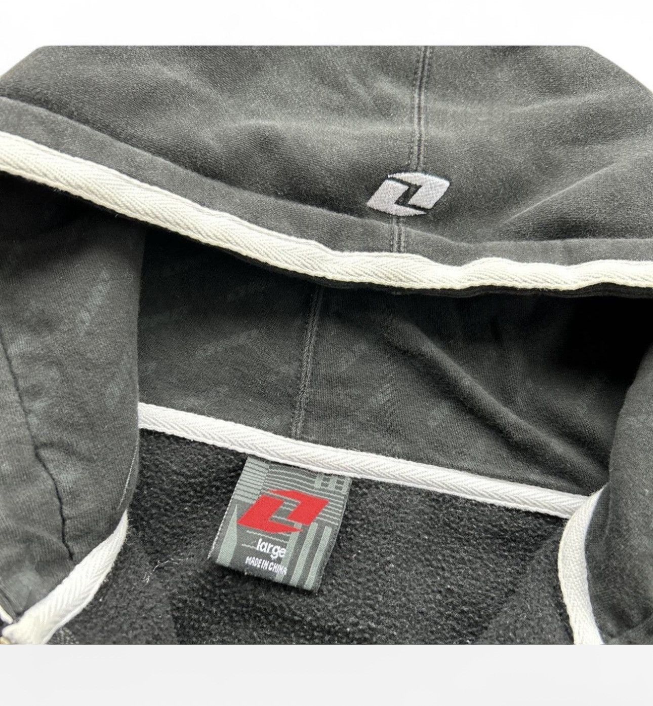 Other Vintage Monster Hoodie Size US L / EU 52-54 / 3 - 3 Thumbnail