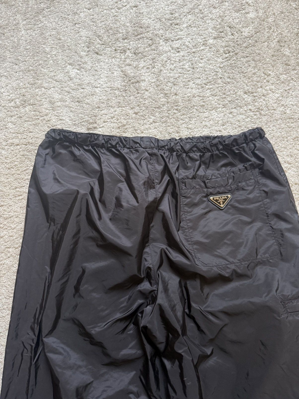 Prada Nylon pants XL condition 10/10 Size US 38 / EU 54 - 6 Thumbnail