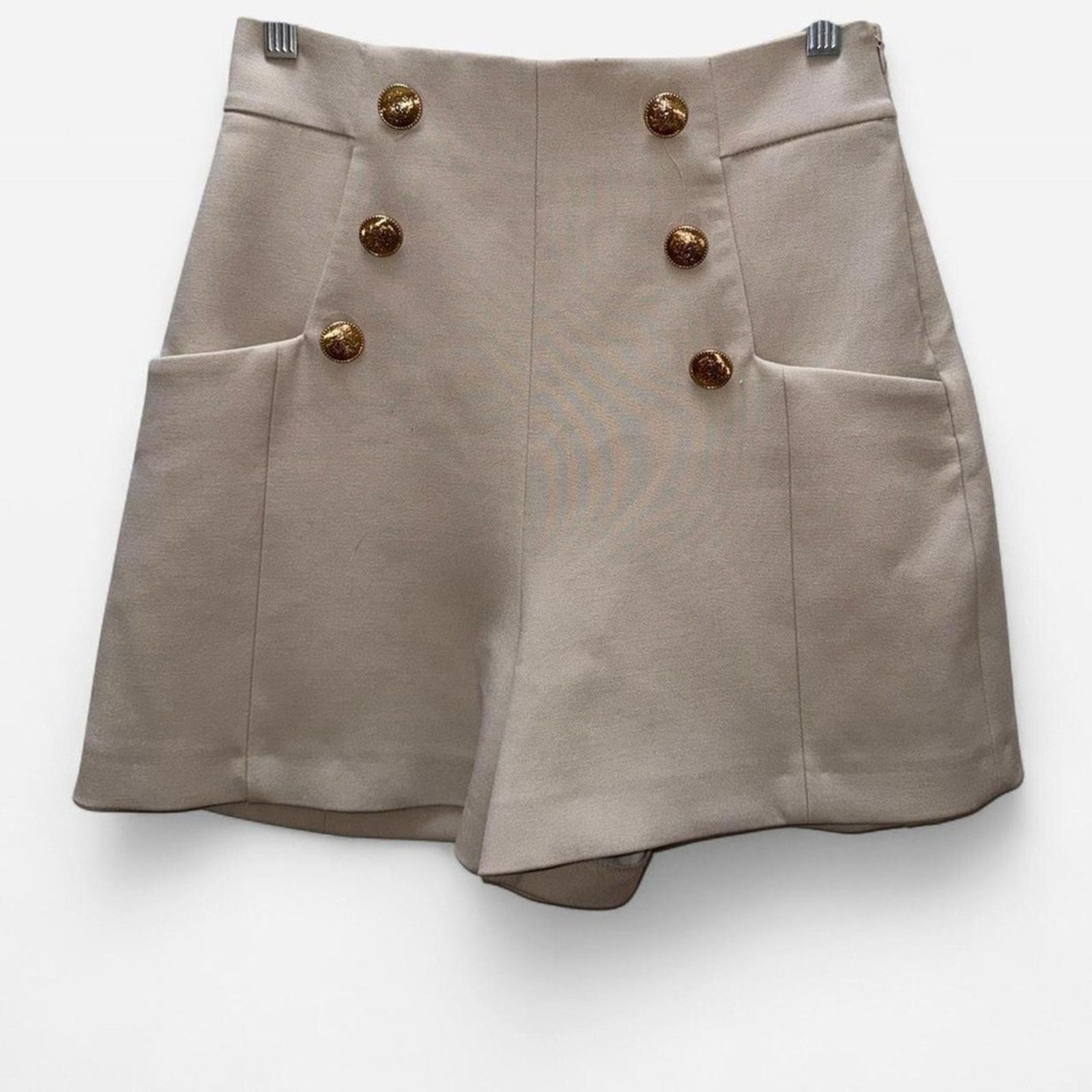 Zara Zara Tan High Waist Shorts with Gold Accents Size Small Size 28" / US 6 / IT 42 - 3 Thumbnail