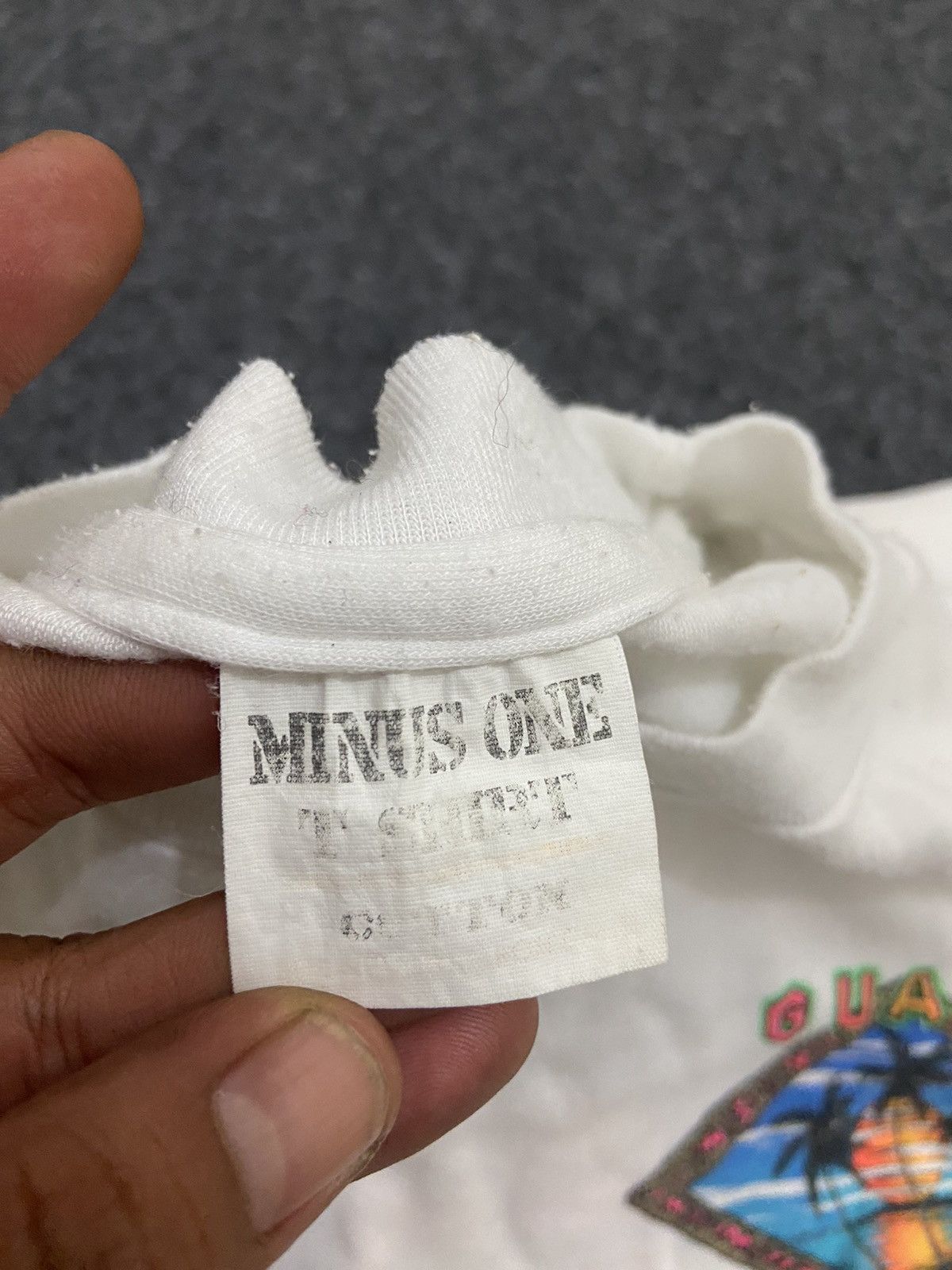 Vintage Minus one Guam USA vintage hawaii t-shirt Size US M / EU 48-50 / 2 - 5 Thumbnail