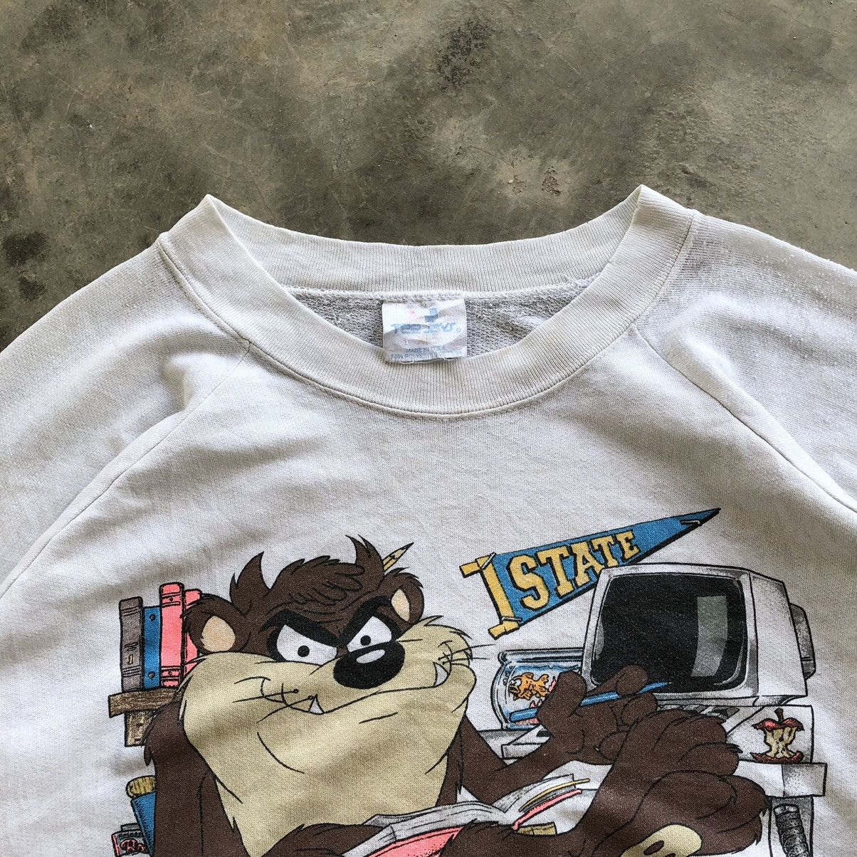 Cartoon Network × Vintage × Warner Bros Distressed TAZMANIA 1989 Warner Bros Nice Printed Sweatshirt Size US XL / EU 56 / 4 - 4 Thumbnail