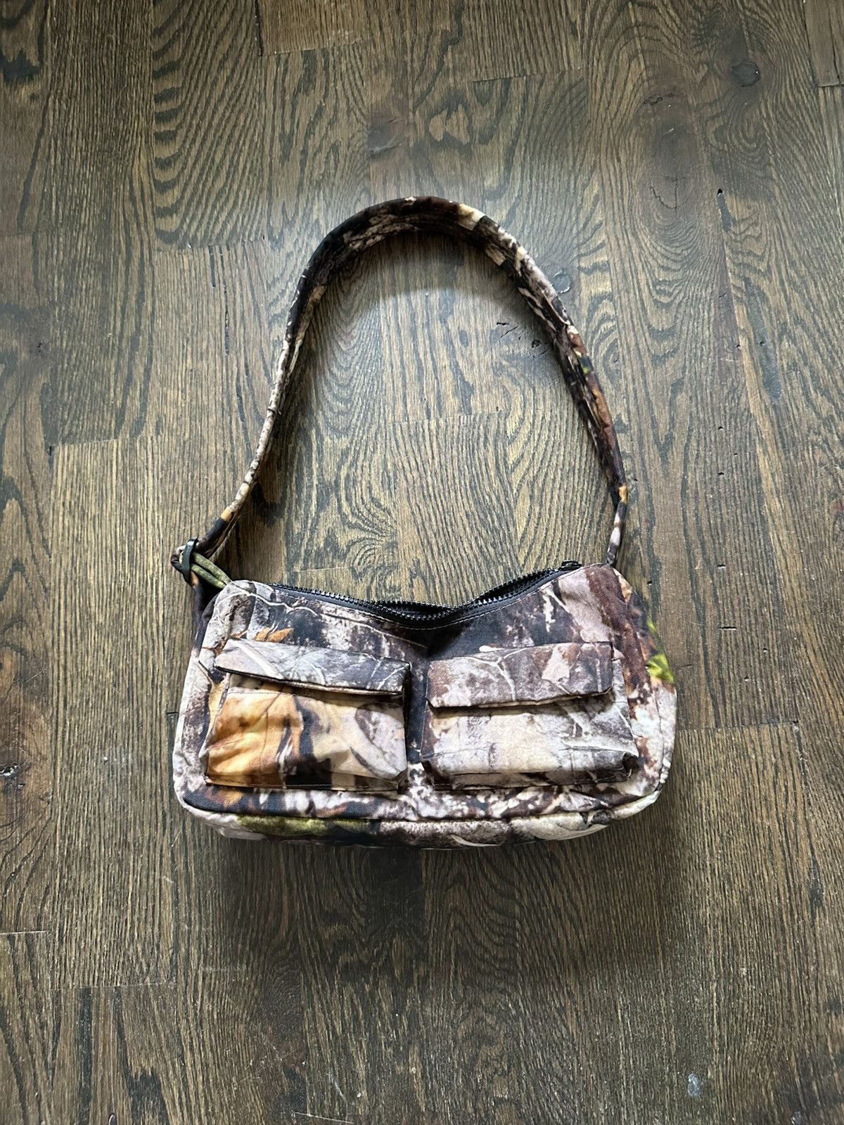 Baggu Cargo Shoulder Bag - Camo