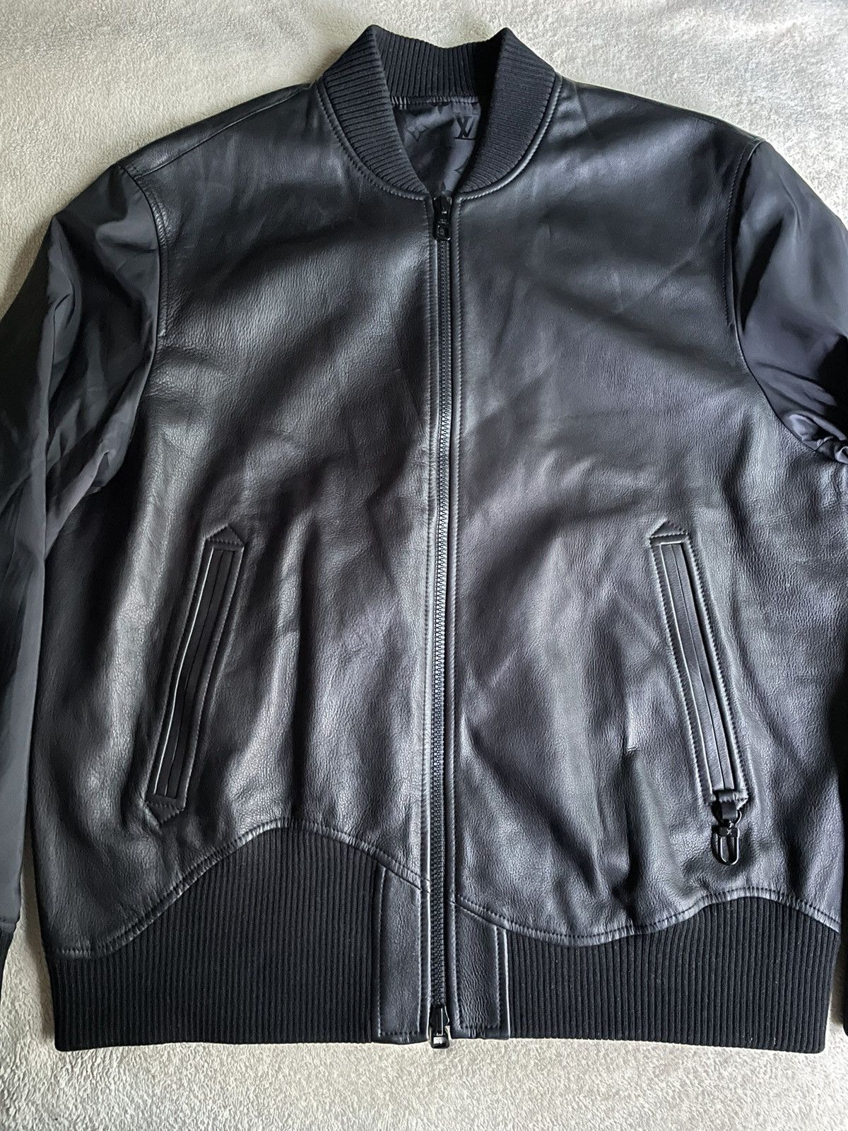 Louis Vuitton Louis Vuitton Reversible Black Leather Monogram Jacket Size US M / EU 48-50 / 2 - 3 Thumbnail