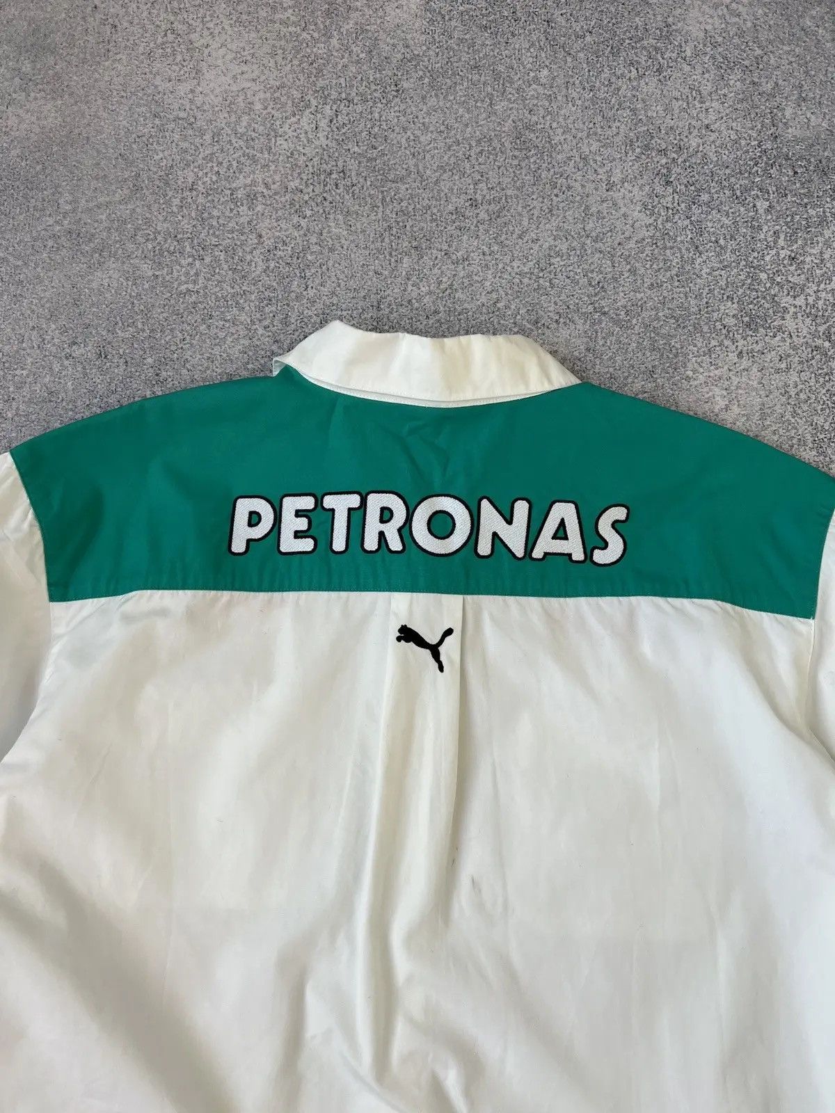 Puma × Vintage Vintage 90s Petronas Shorts Sleeve Racing Button up Size US L / EU 52-54 / 3 - 10 Thumbnail