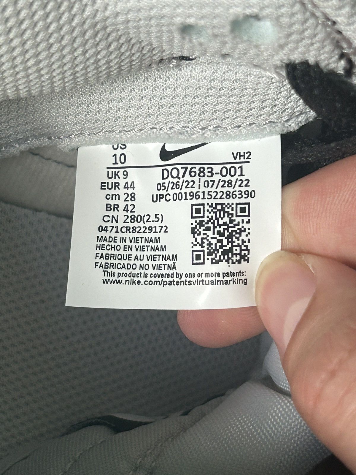 Nike Nike Dunk Low Chenille Swoosh 2022 Size US 10 / EU 43 - 11 Thumbnail