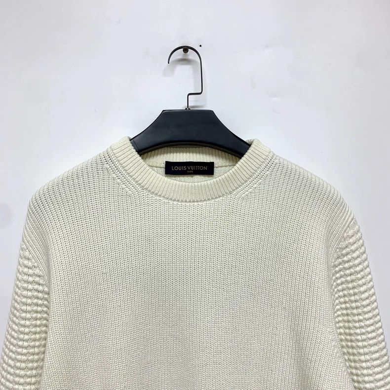 Louis Vuitton Louis Vuitton Off-white knitted sweater Size US L / EU 52-54 / 3 - 3 Thumbnail