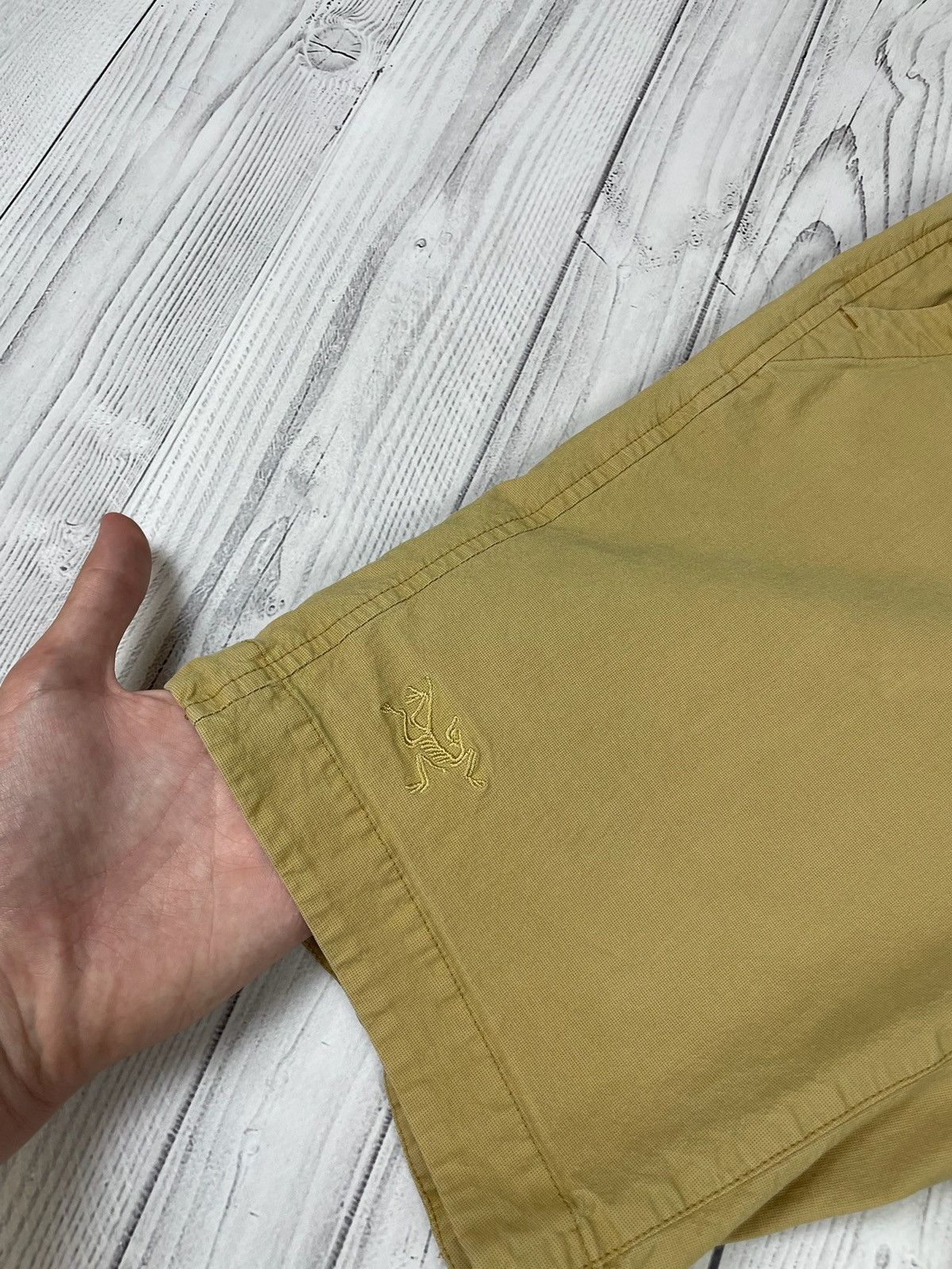 Arc'teryx Vintage Arcteryx shorts size S logo Size US 30 / EU 46 - 3 Thumbnail