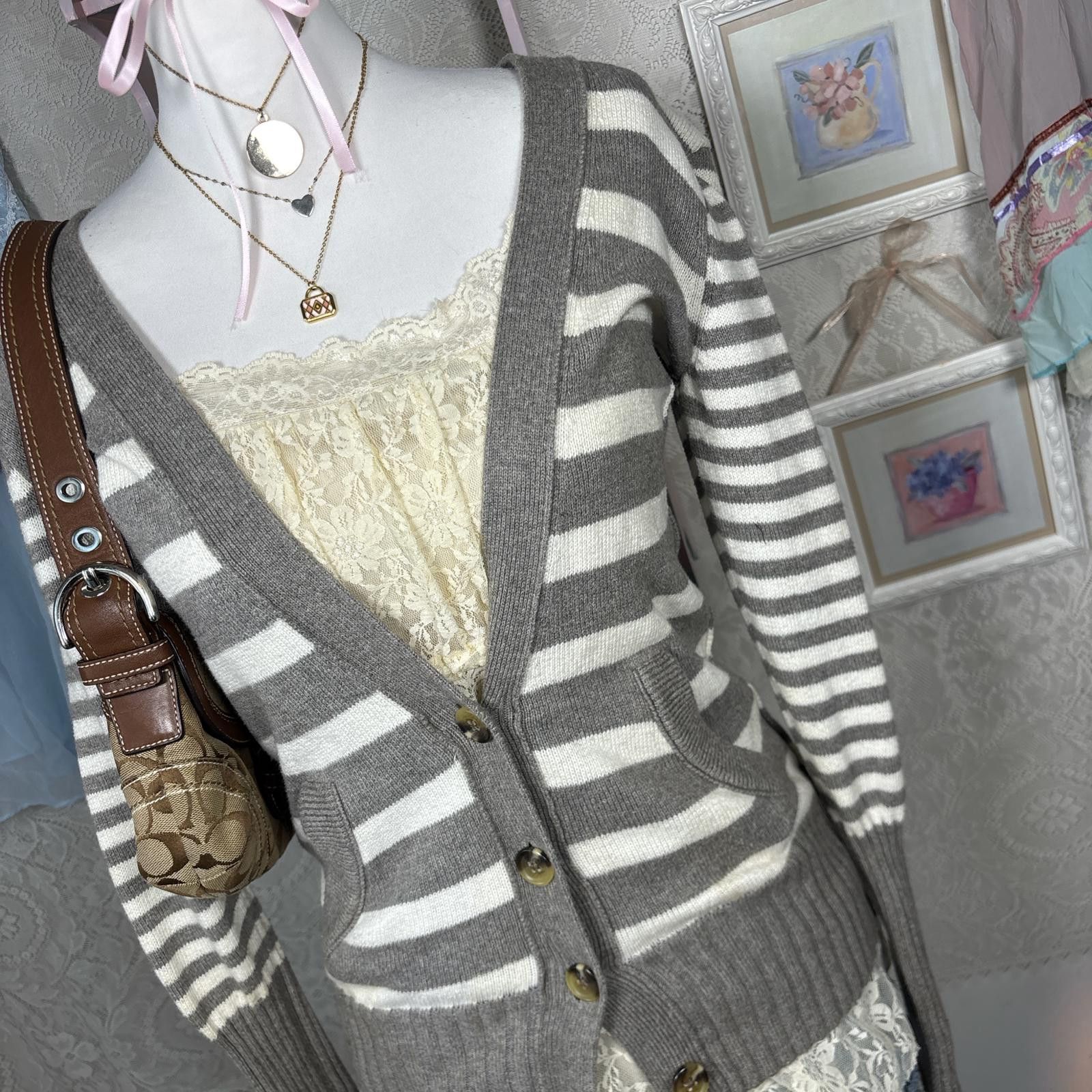 American Eagle Outfitters vintage american eagle striped fitted cardigan Size M / US 6-8 / IT 42-44 - 3 Thumbnail