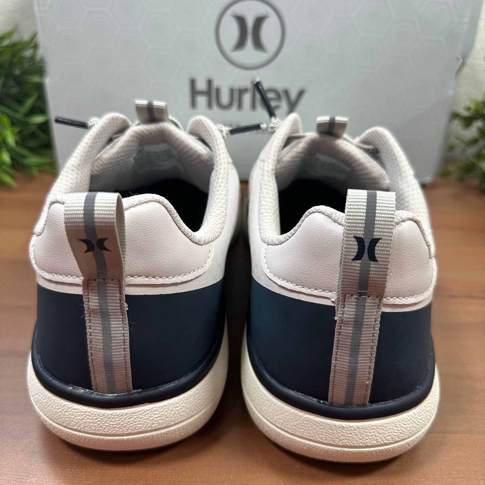 Hurley Hurley Men's Exeter Grey Memory Foam Lightweight Sneakers Size US 9.5 / EU 42-43 - 6 Thumbnail