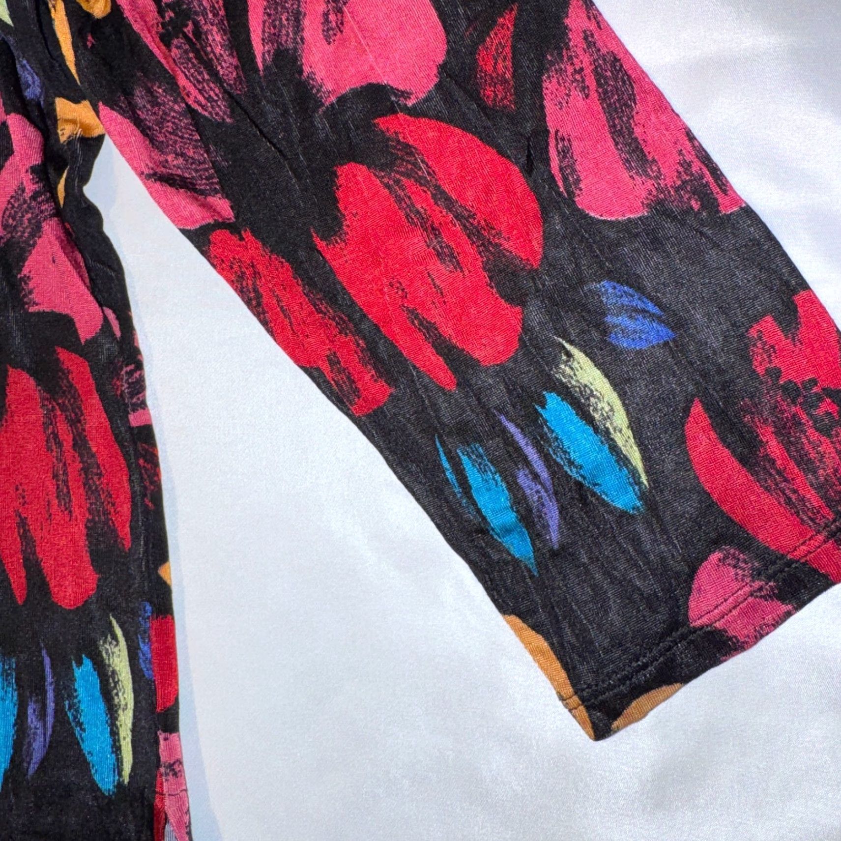 Preston & York Preston & York T-Shirt - Black Colorful Floral Print Top, L, Crew Neck, 3/4 Sleeve, Jersey, Logo, Casual, Regular Fit, Women Size L / US 10 / IT 46 - 3 Thumbnail