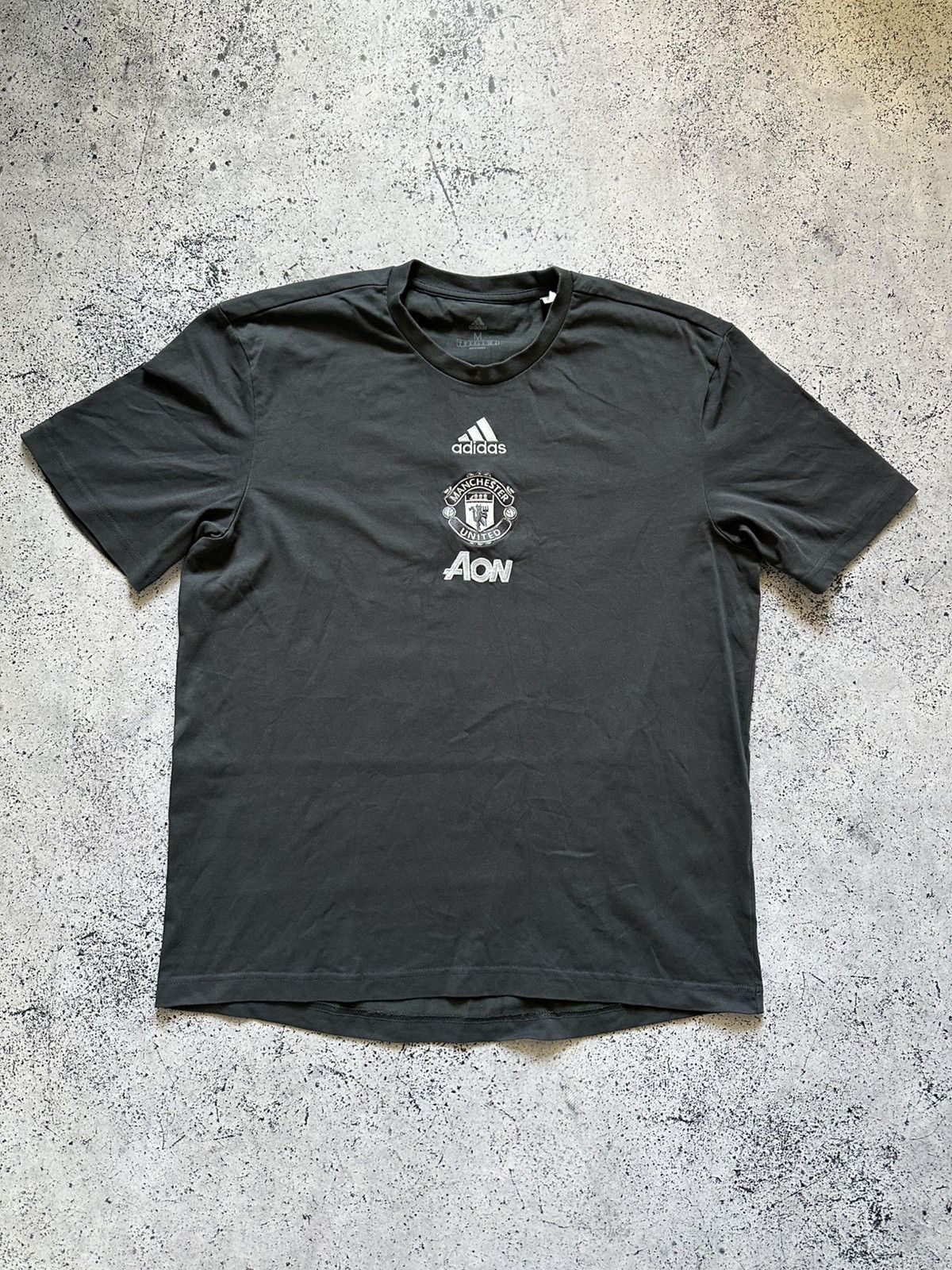 Adidas × Vintage Vintage Adidas Manchester United Football T-shirt Logo Tee Size US M / EU 48-50 / 2 - 1 Thumbnail