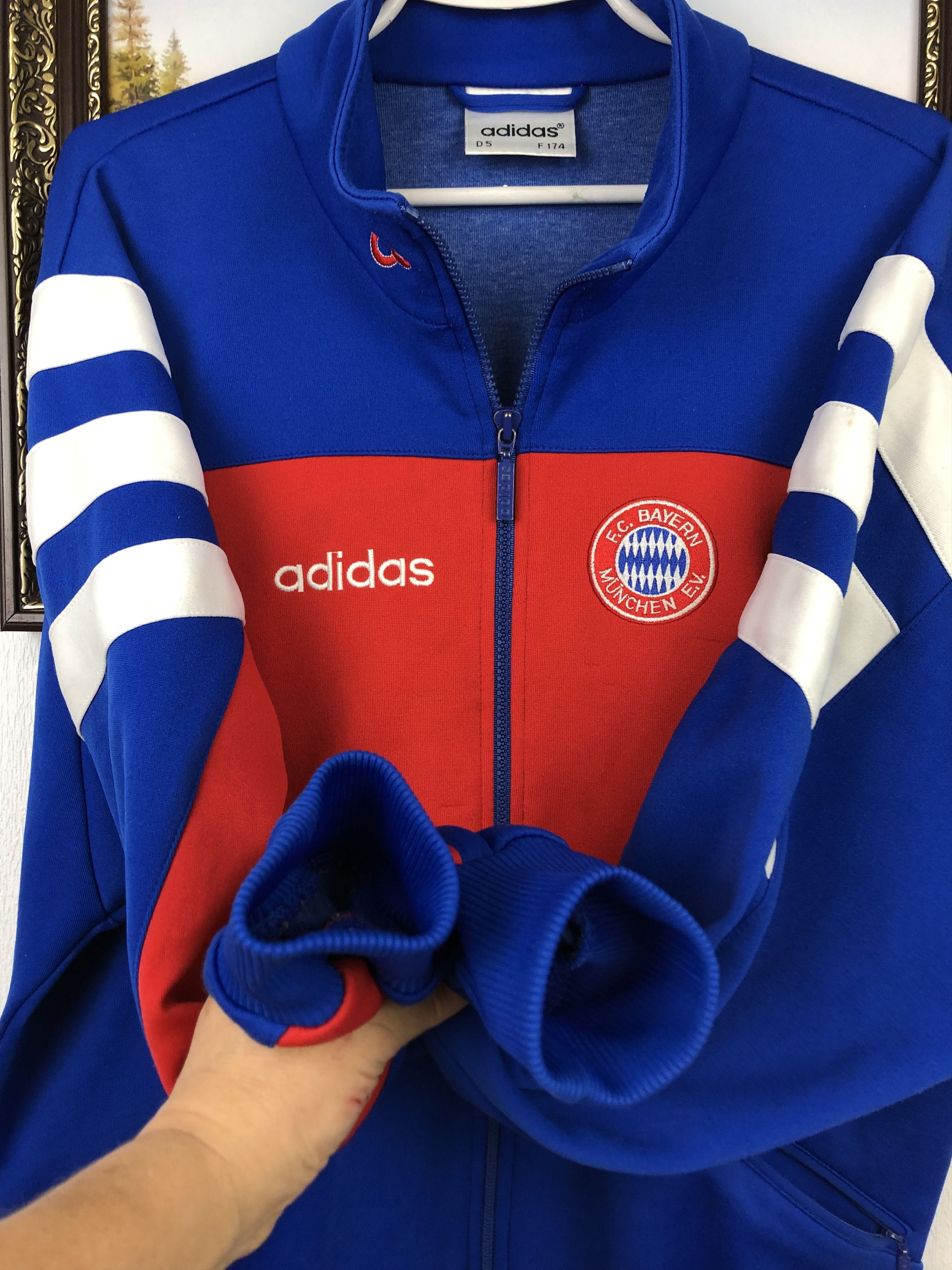 Adidas Vintage Bayern Munich Football Jacket Soccer Sweatshirt Size US M / EU 48-50 / 2 - 6 Thumbnail