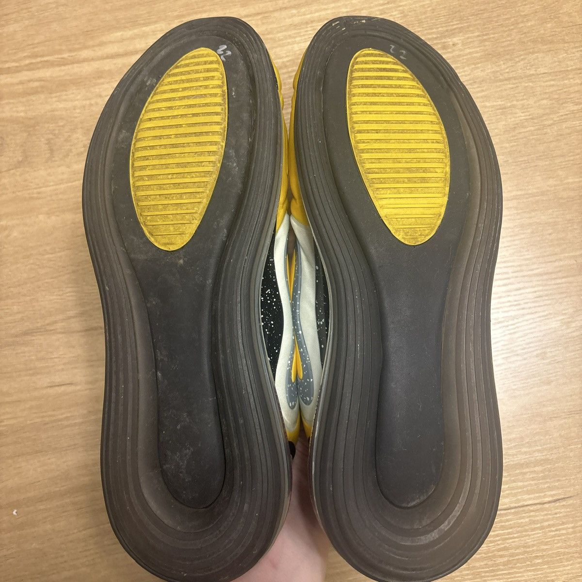 Nike × Undercover Nike Air Max 720 x Undercover Jun Takahashi Size 12 Size US 12 / EU 45 - 9 Thumbnail
