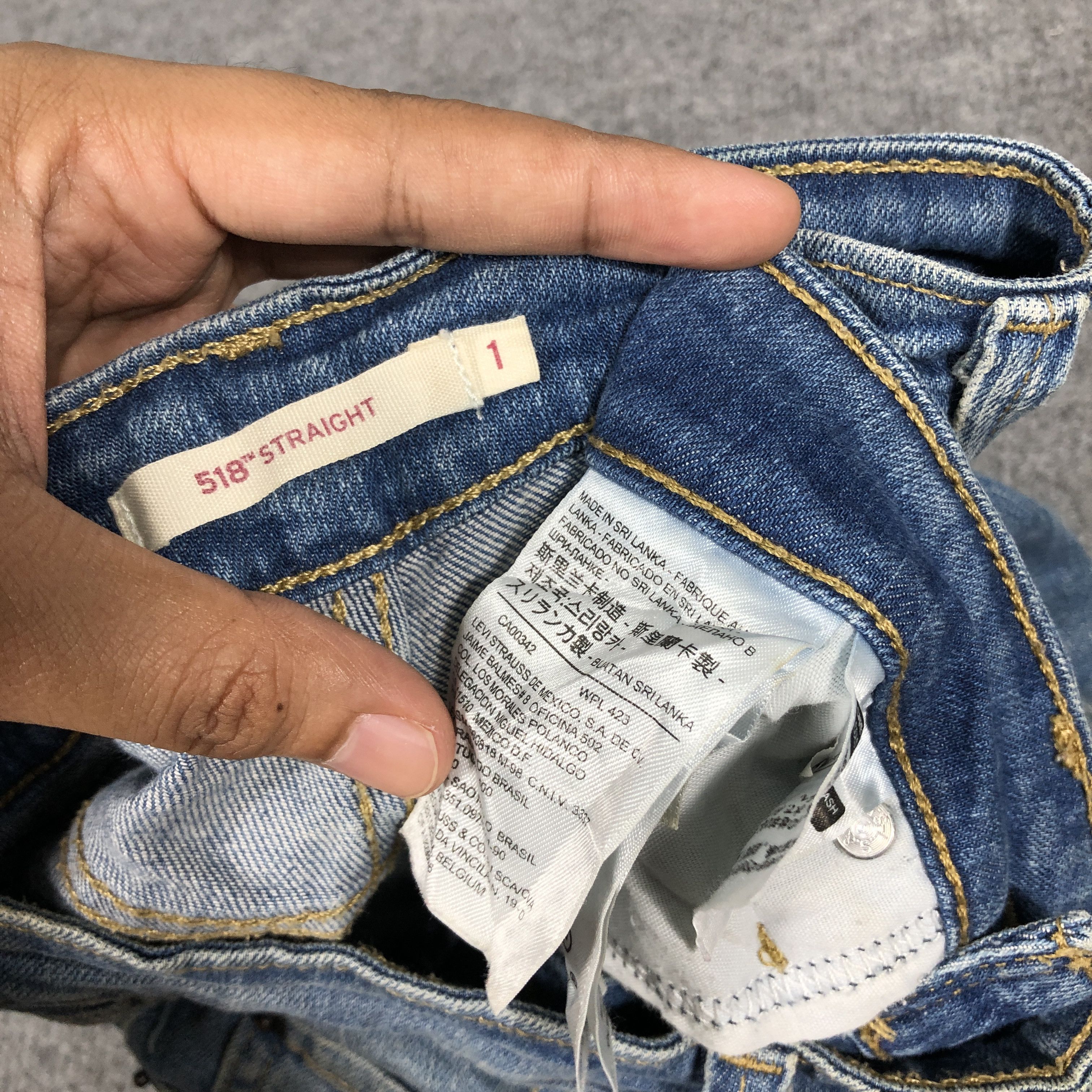 Levi's × Vintage Womens Vintage Levis 518 Jeans Straight L1093W Size 27" / US 4 / IT 40 - 9 Thumbnail