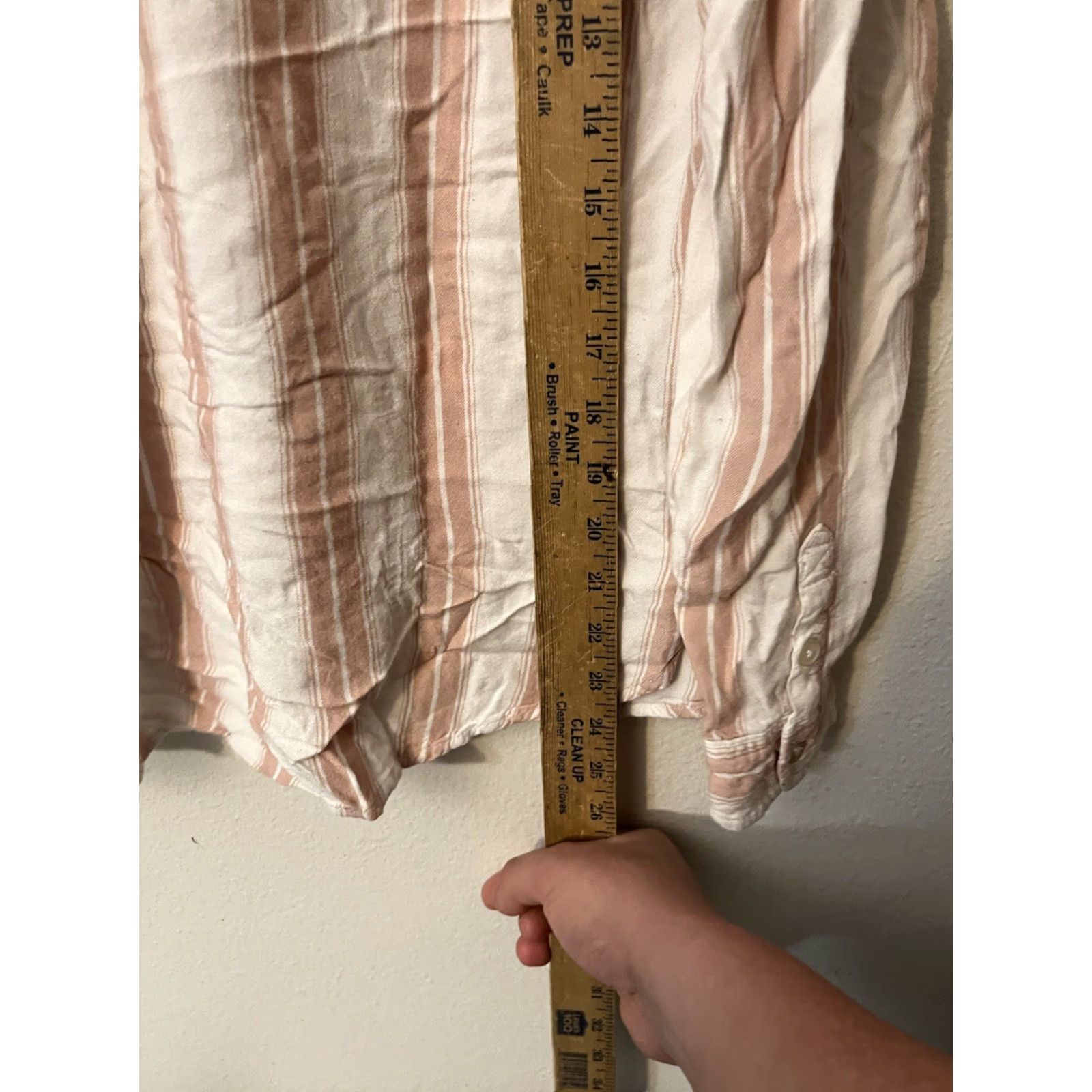 American Eagle Outfitters American Eagle Outfitters Women’s Large Boyfriend Fit Pink White Striped Shirt Top Buttons Size L / US 10 / IT 46 - 4 Thumbnail