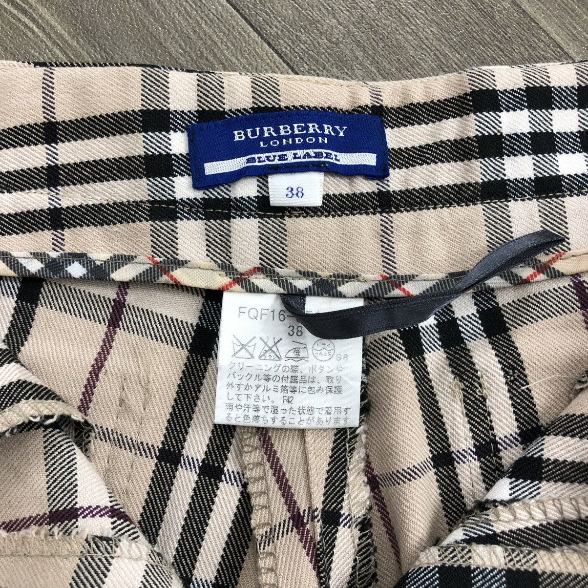 Burberry Vintage Burberry London Blue Label Nova Check Flated Pants Size US 27 - 10 Thumbnail