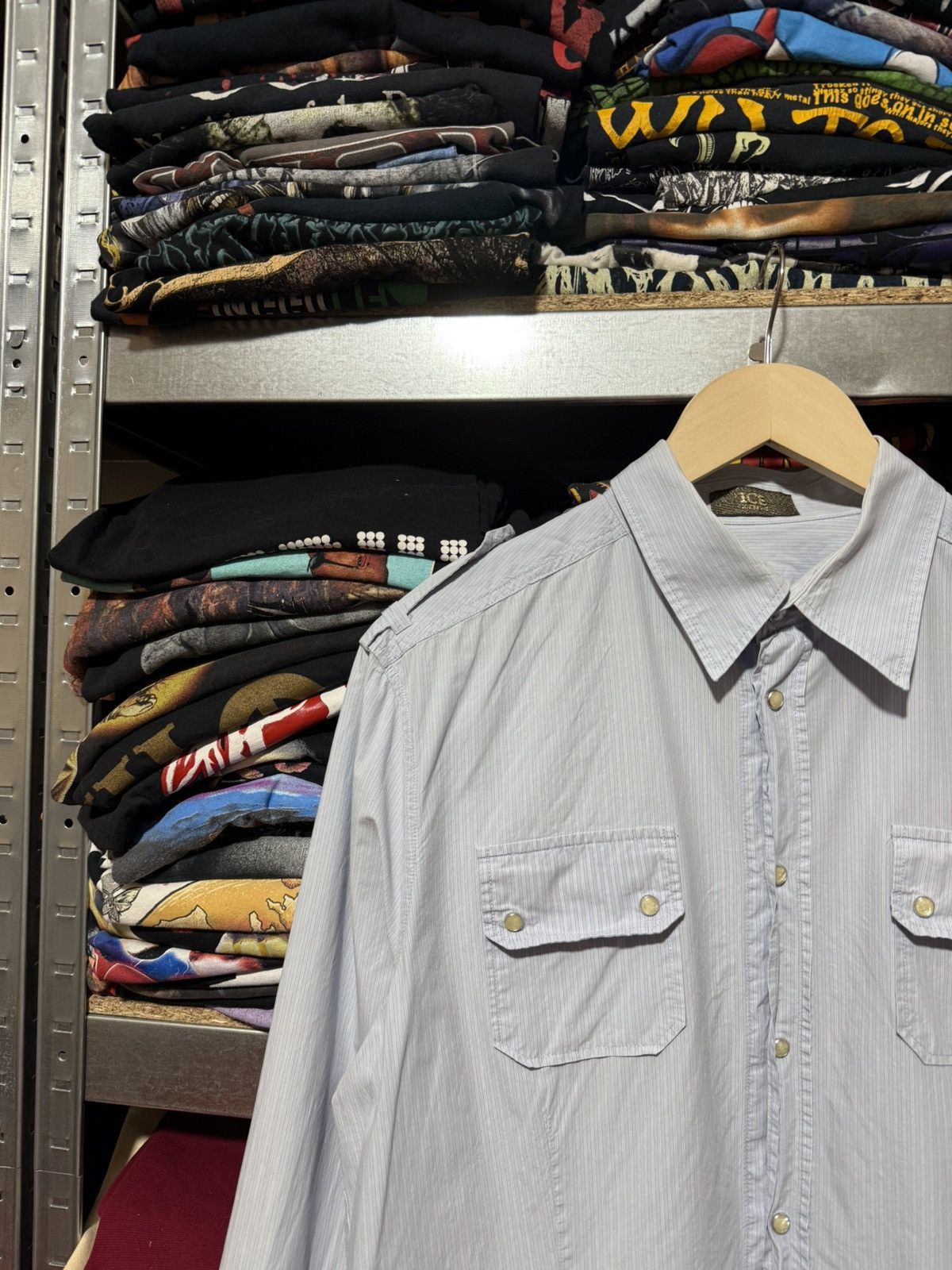 Iceberg Vintage Luxury Iceberg Classic Luxury Button Up Shirt Size US XL / EU 56 / 4 - 3 Thumbnail